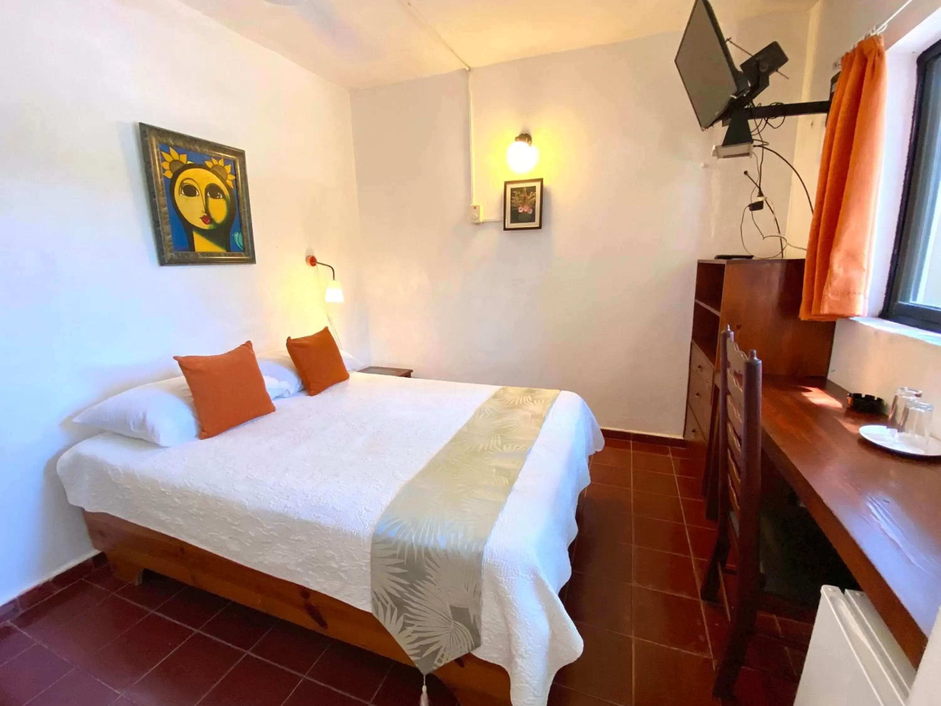 Bedroom, Bed in Hotel Alegria