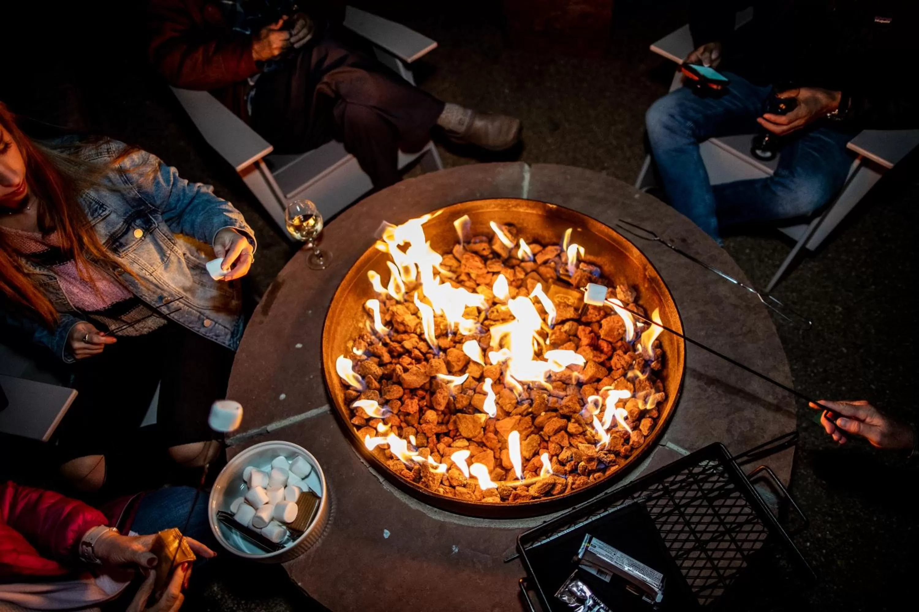 People in The Outlook Lodge
