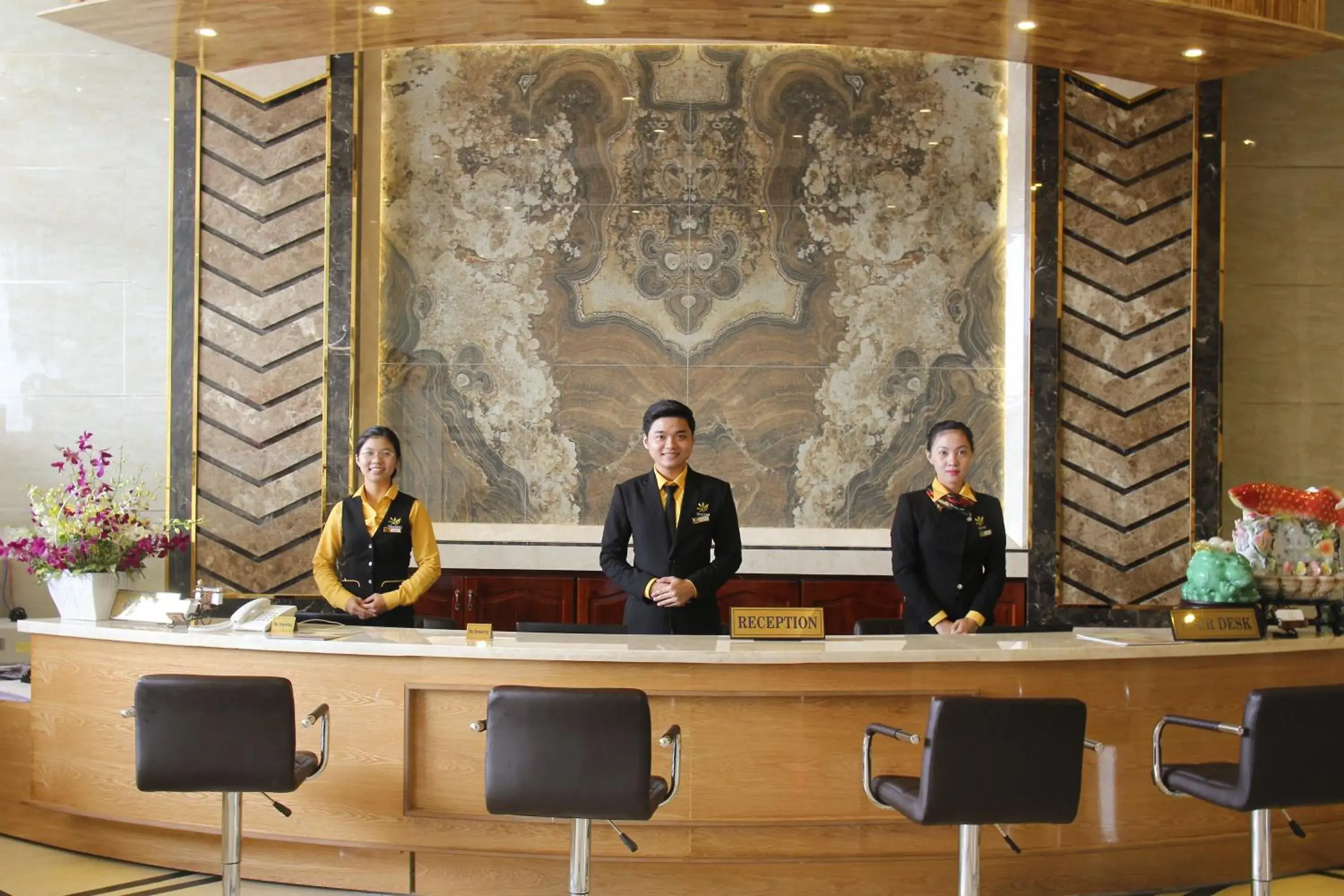 Lobby or reception, Staff in West Hotel