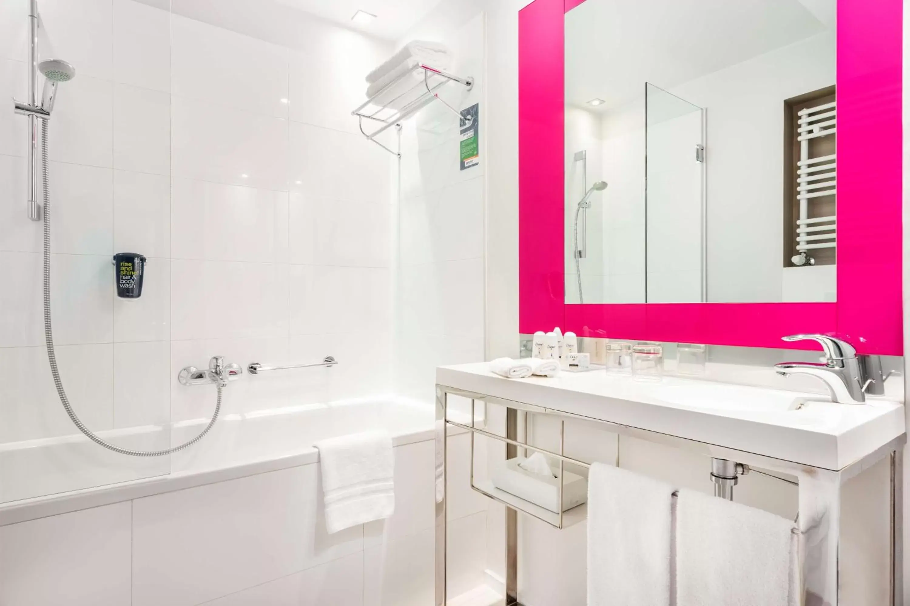 Family Room in METROPOL Hotel Katowice Family Room in METROPOL Hotel Katowice