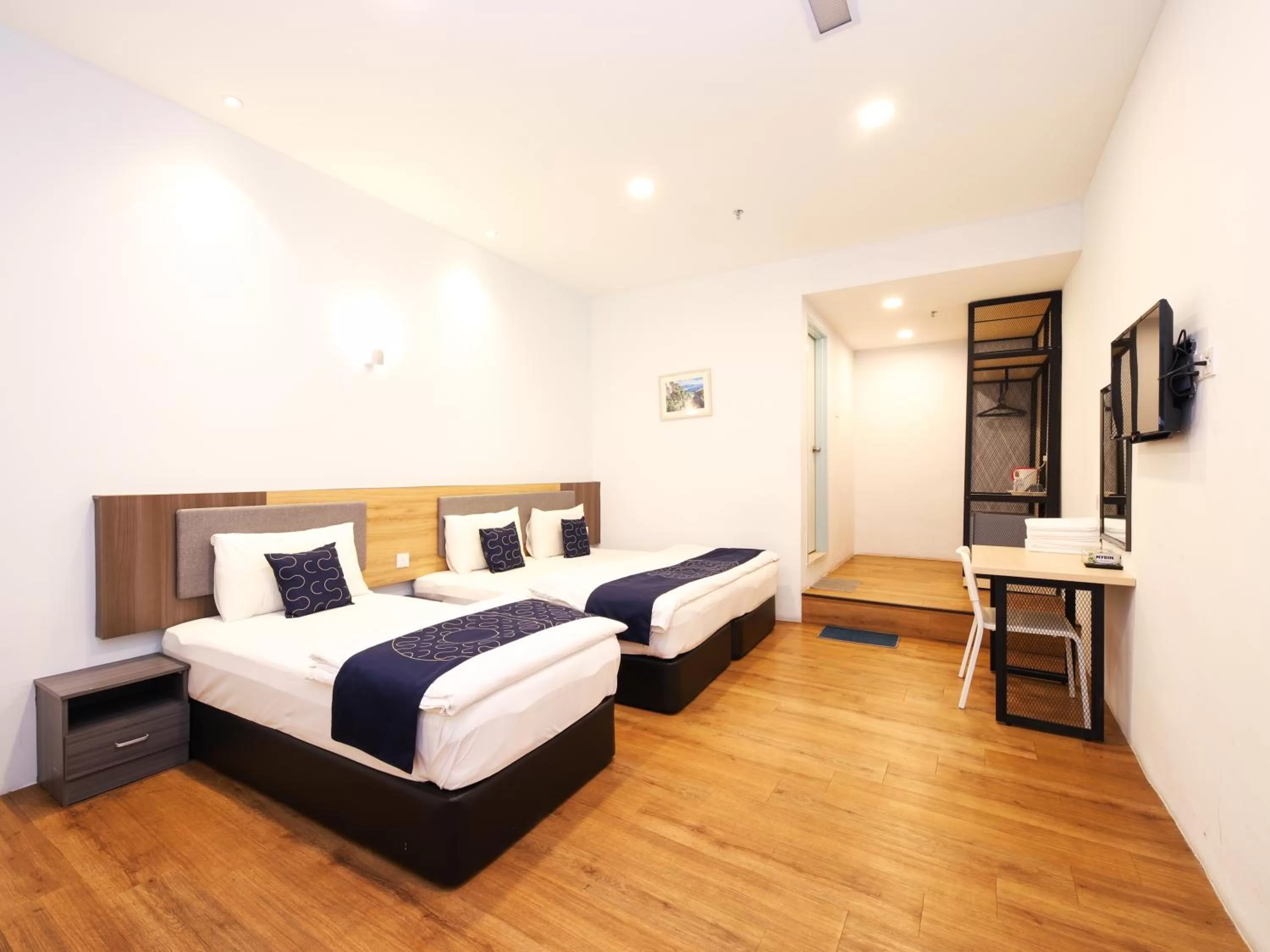 Bedroom, Bed in Super OYO Capital O 1225 Agape Hotel Selayang