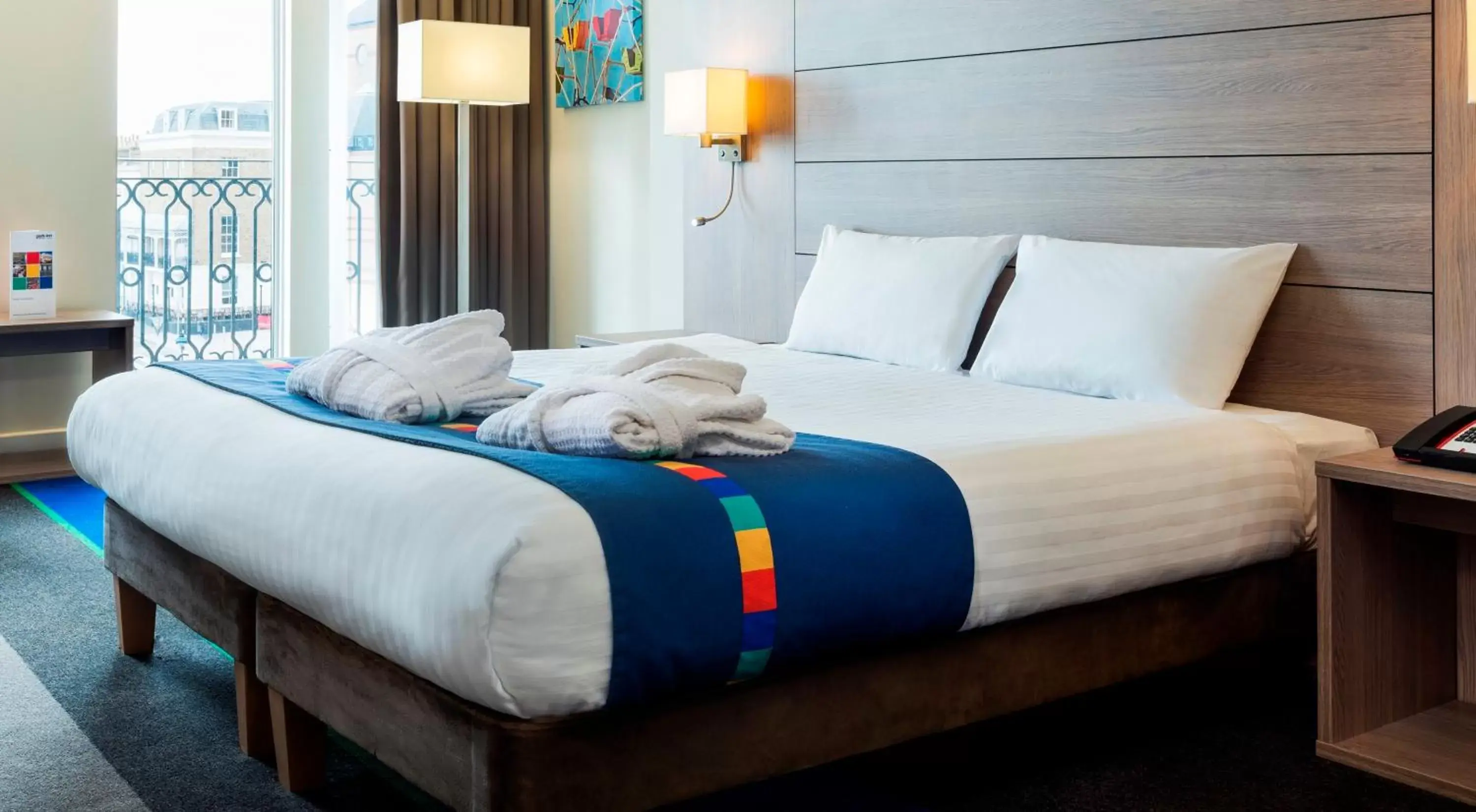 Bed in Park Inn by Radisson Palace