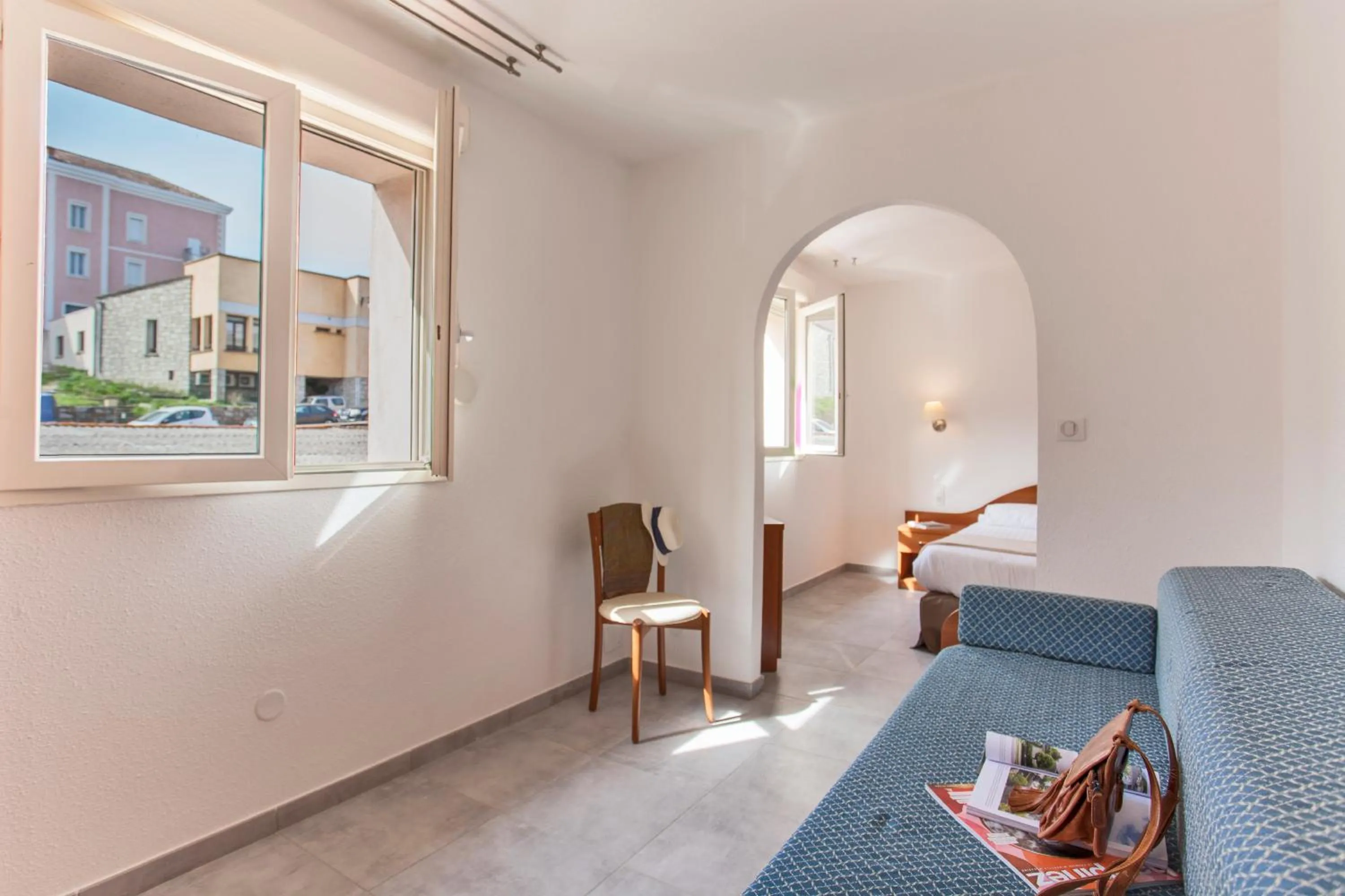 City view, Bed in Le Neptune & Spa