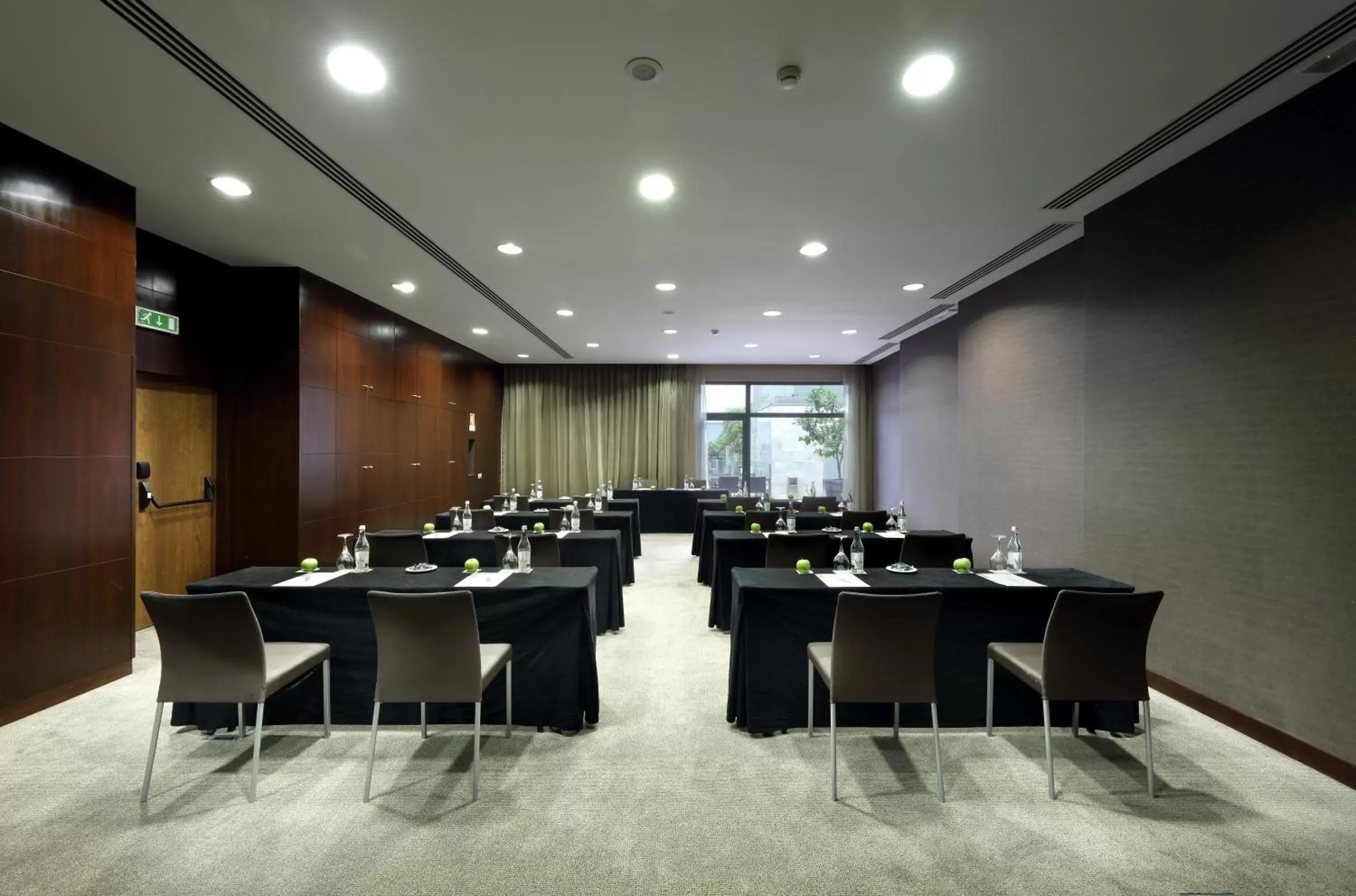 Banquet/Function facilities, Business Area/Conference Room in Eurostars Das Letras