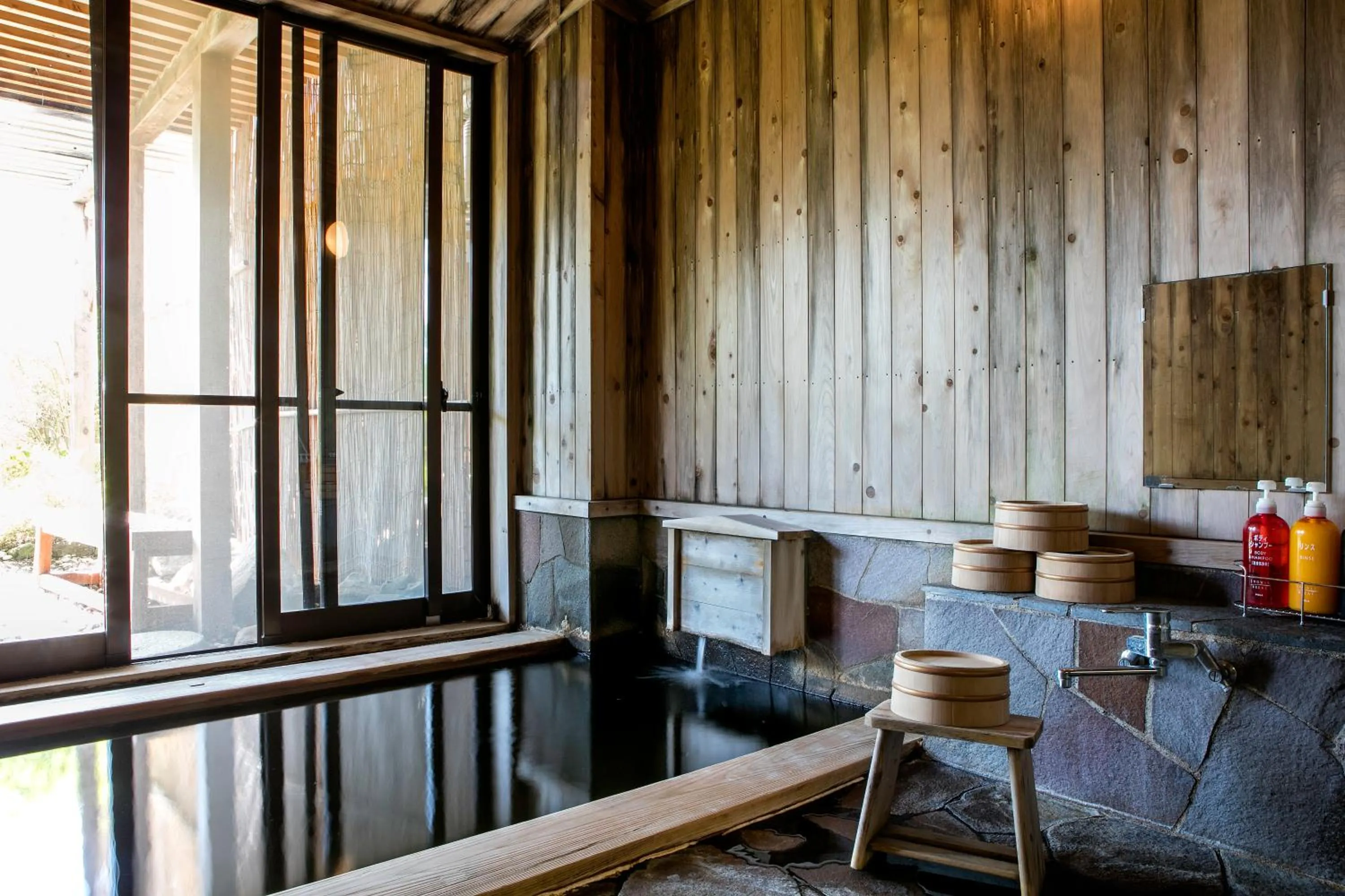 Hot Spring Bath in Ryokan Warabino