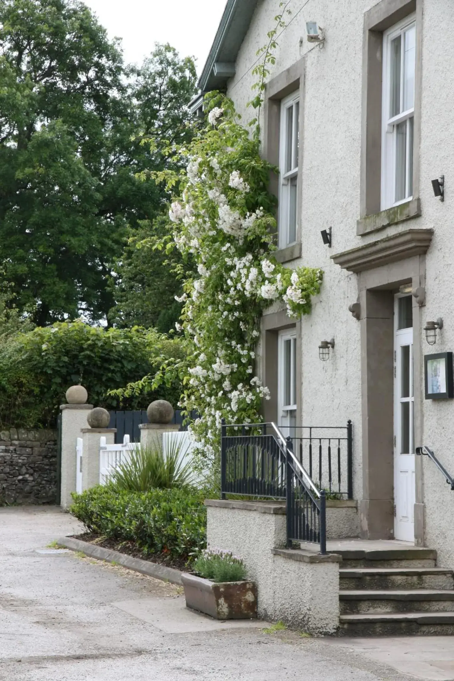 Property Building in Plough Inn