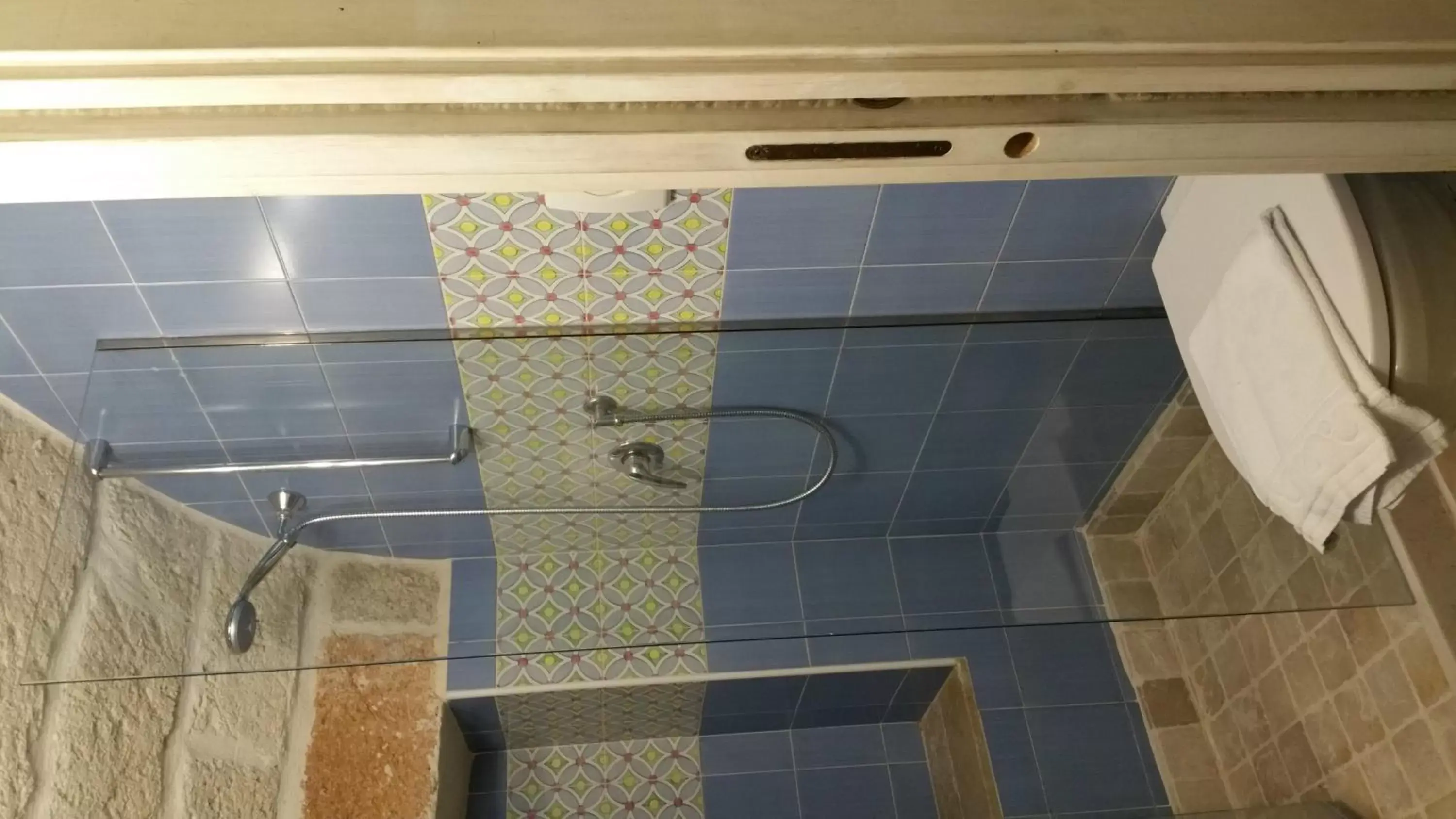 Shower, Bathroom in B&B Casa Fiore