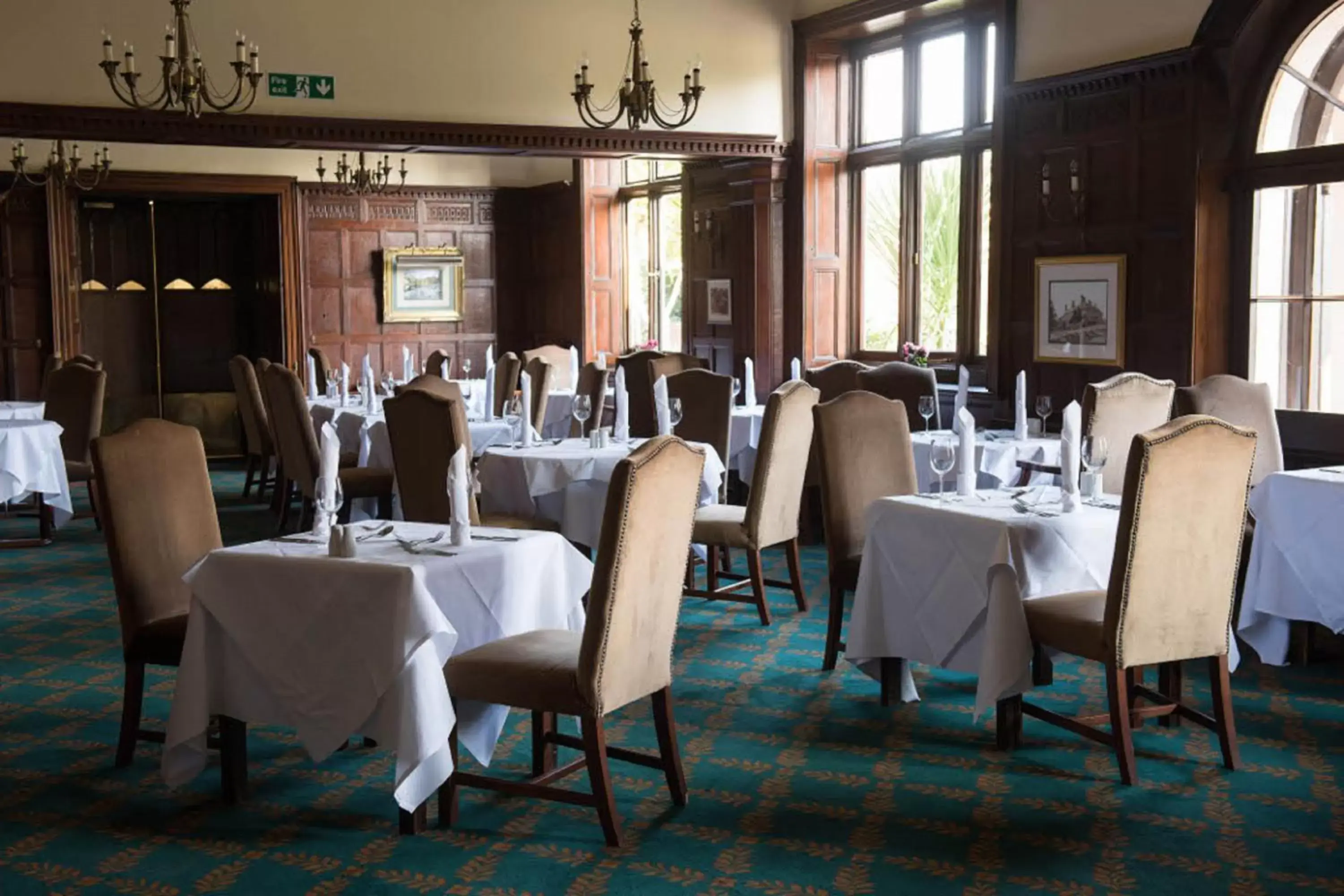 Restaurant/Places to Eat in Mercure Shrewsbury Albrighton Hall Hotel & Spa