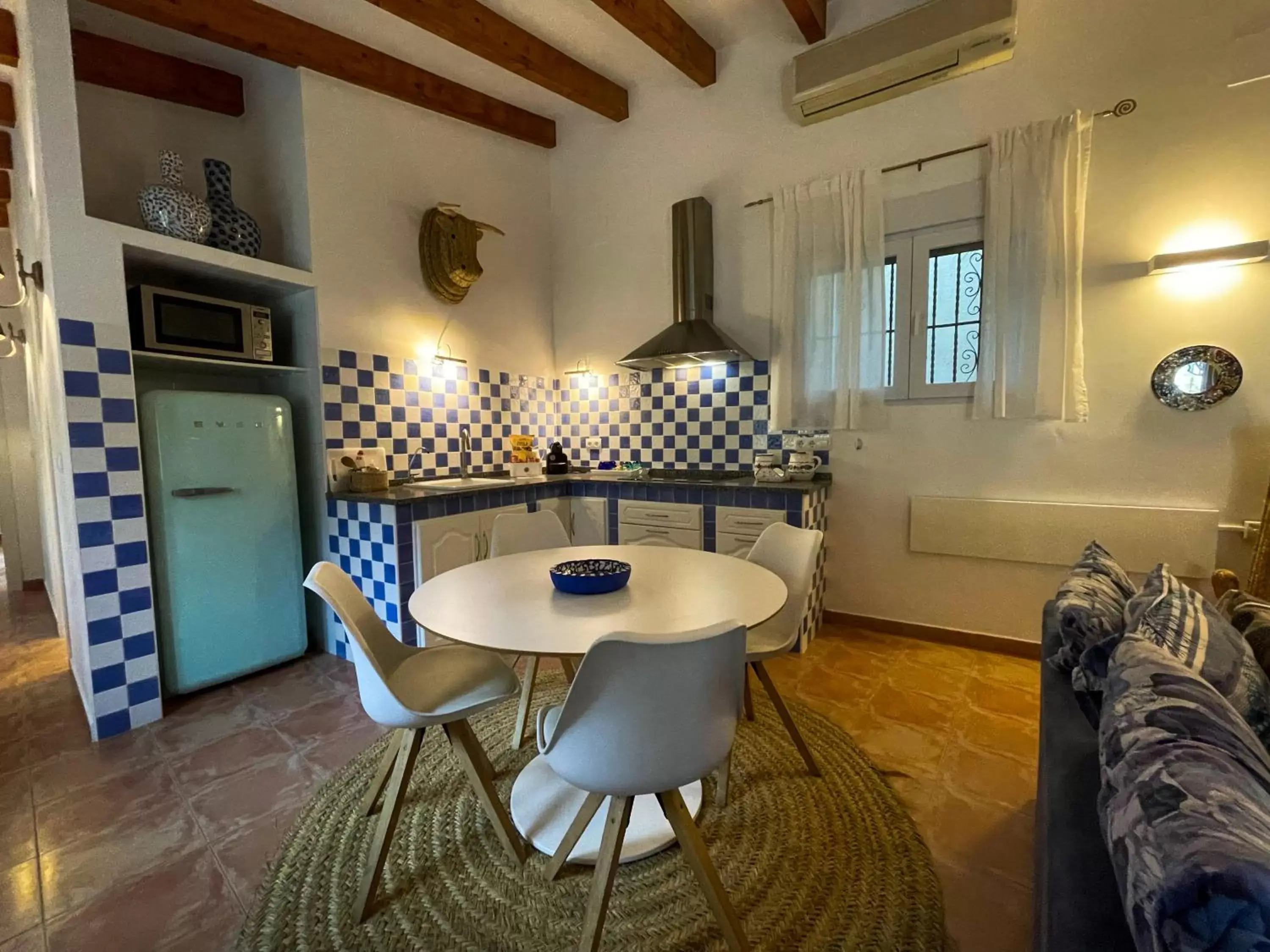 Dining Area in CASA-ORBETA