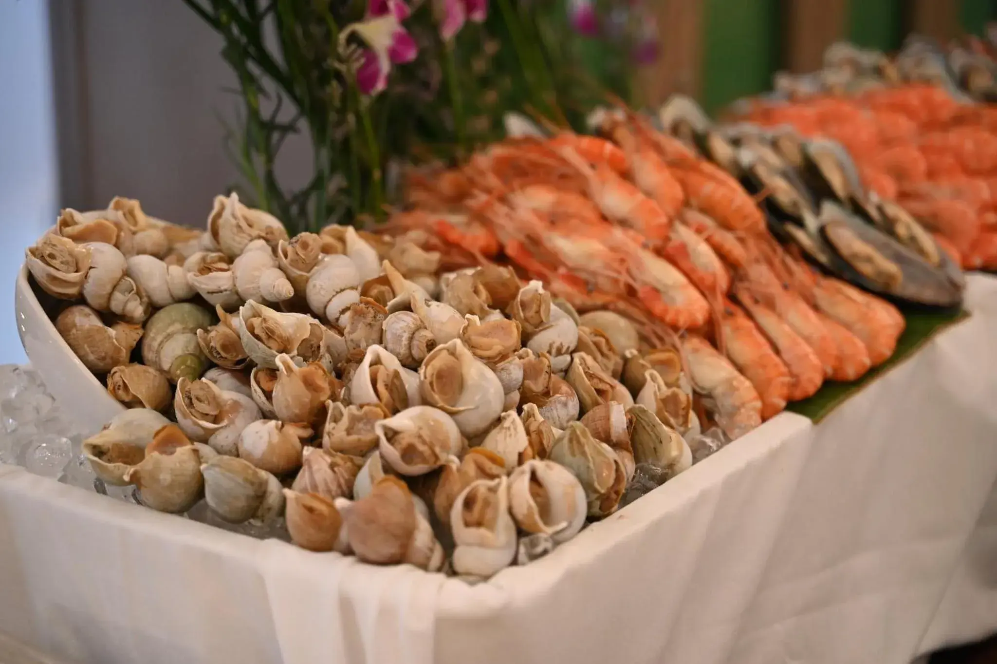 Restaurant/places to eat in EVEN Hotels Shenzhen Guangming Cloud Park by IHG Restaurant/places to eat in EVEN Hotels Shenzhen Guangming Cloud Park by IHG