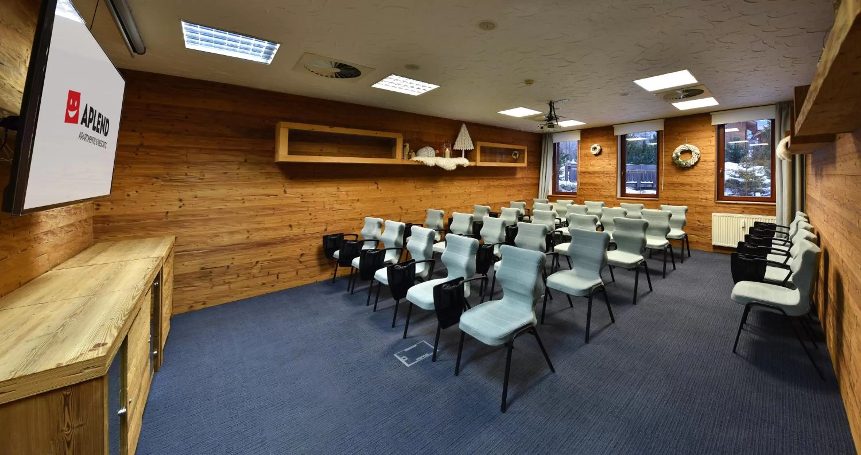 Meeting/conference room in APLEND Hotel Kukučka