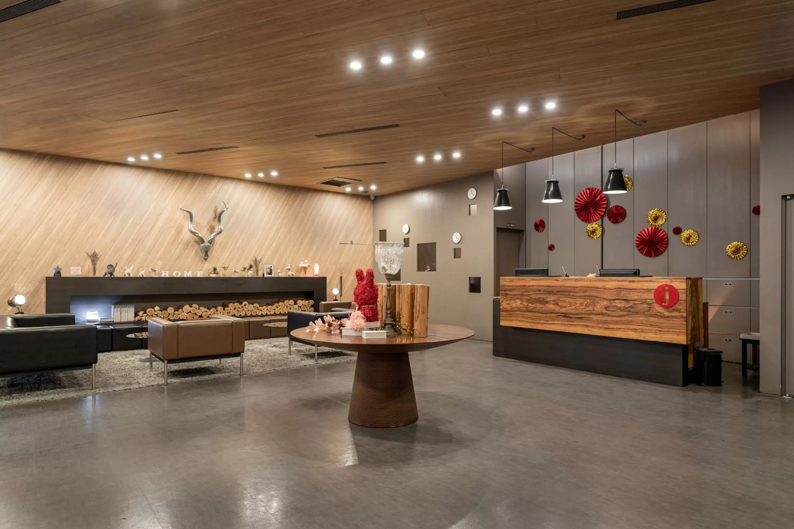 Lobby or reception in Hotel j-Metropolis Lobby or reception in Hotel j-Metropolis