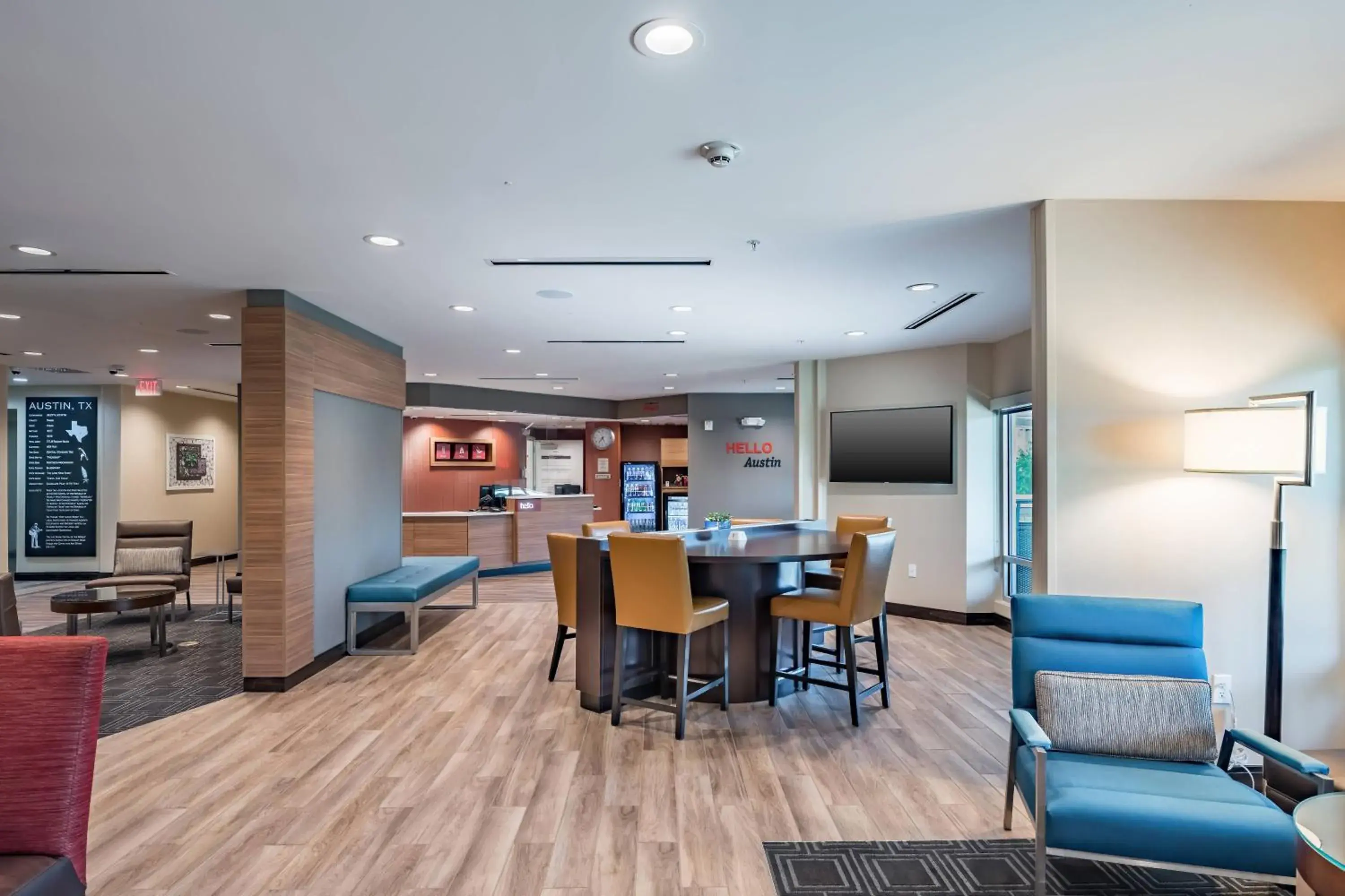Lobby or reception, Dining Area in TownePlace Suites Austin South