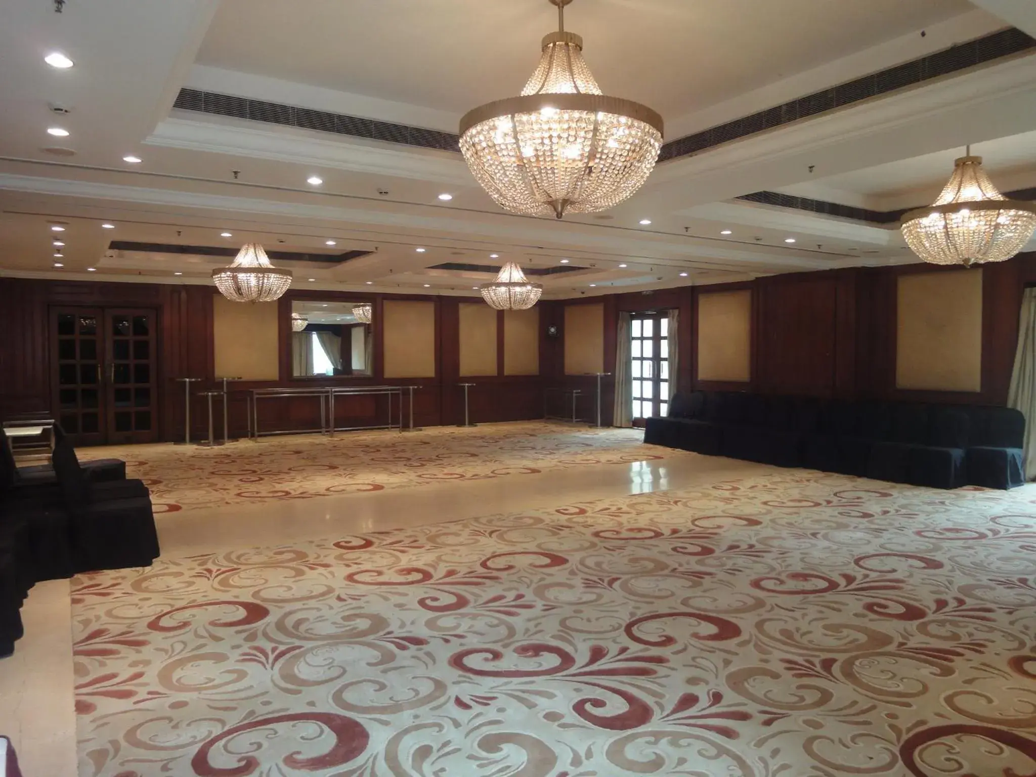 Banquet/Function facilities, Banquet Facilities in Radisson Hotel Varanasi