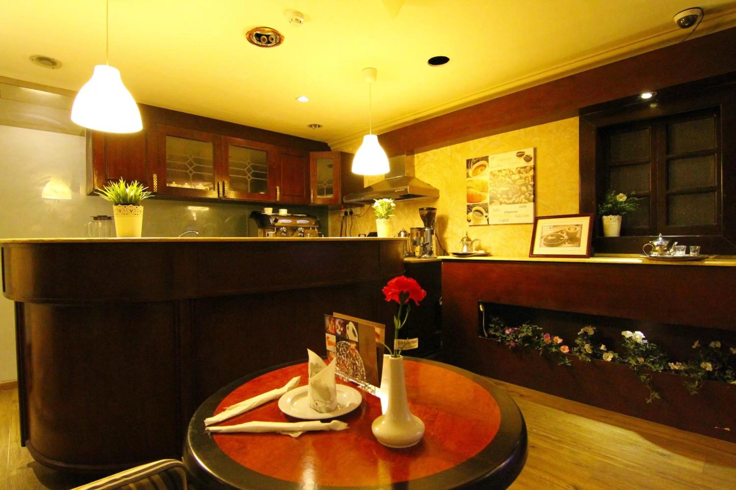 Restaurant/places to eat in فيجن للشقق المخدومة ــ اقتصادي