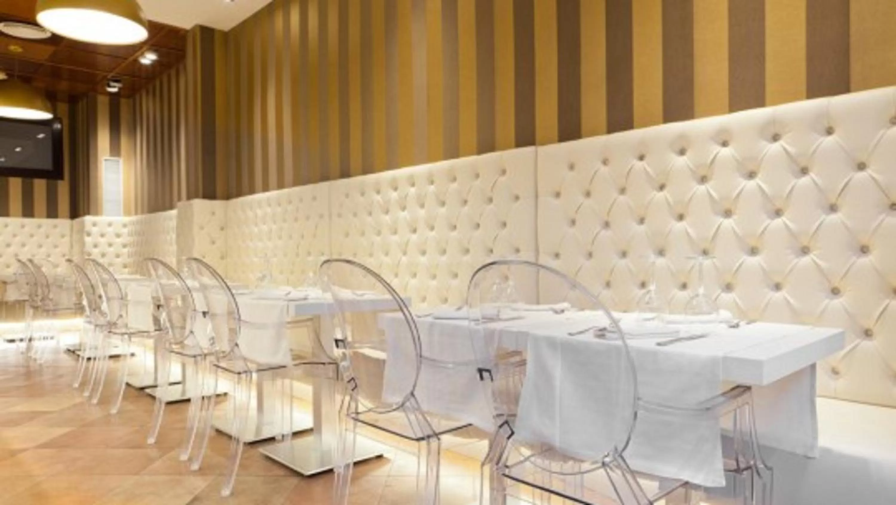 Restaurant/places to eat in Plaça De La Font