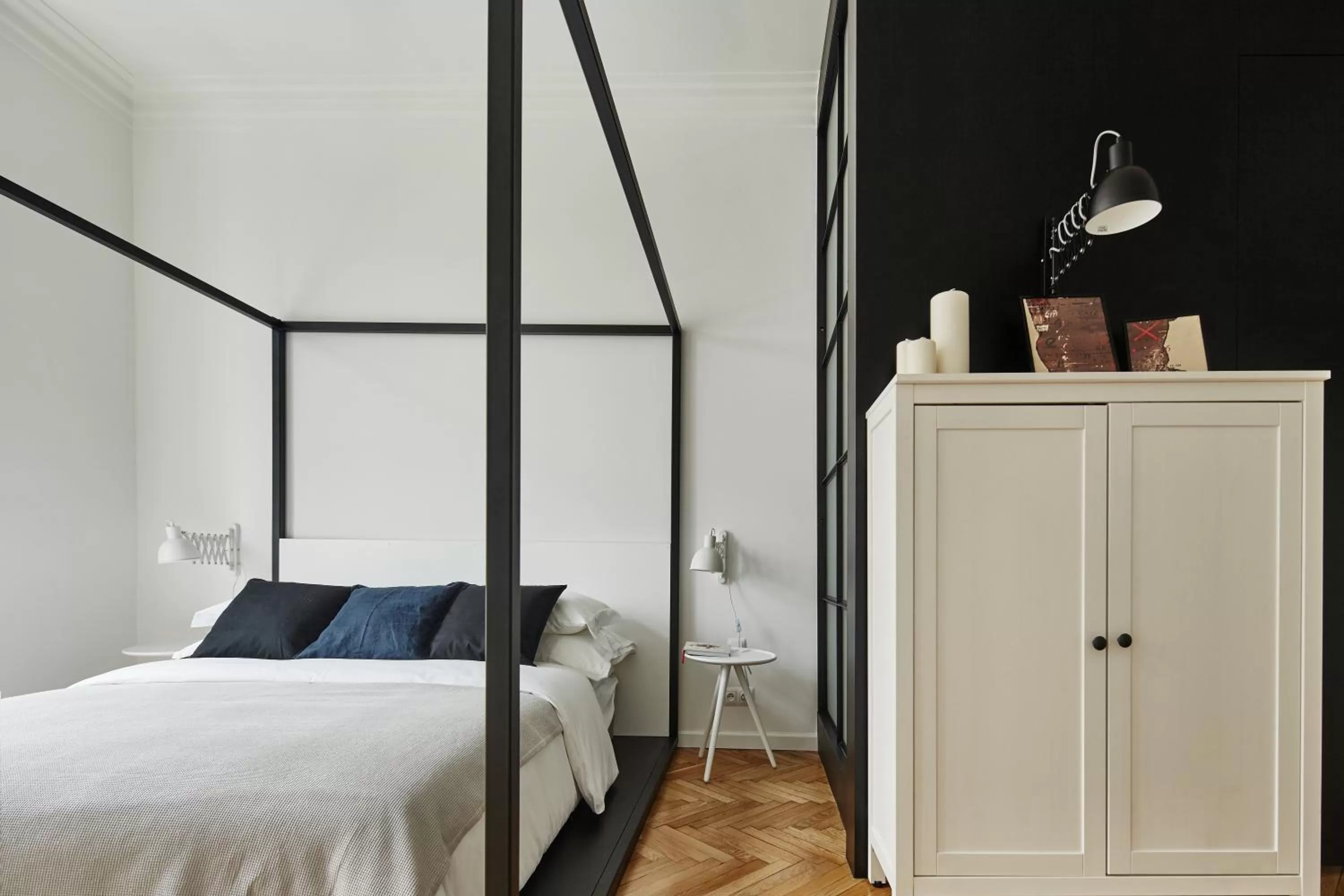 Photo of the whole room, Bed in FOUR STORIES APARTMENTS - Krasinskiego