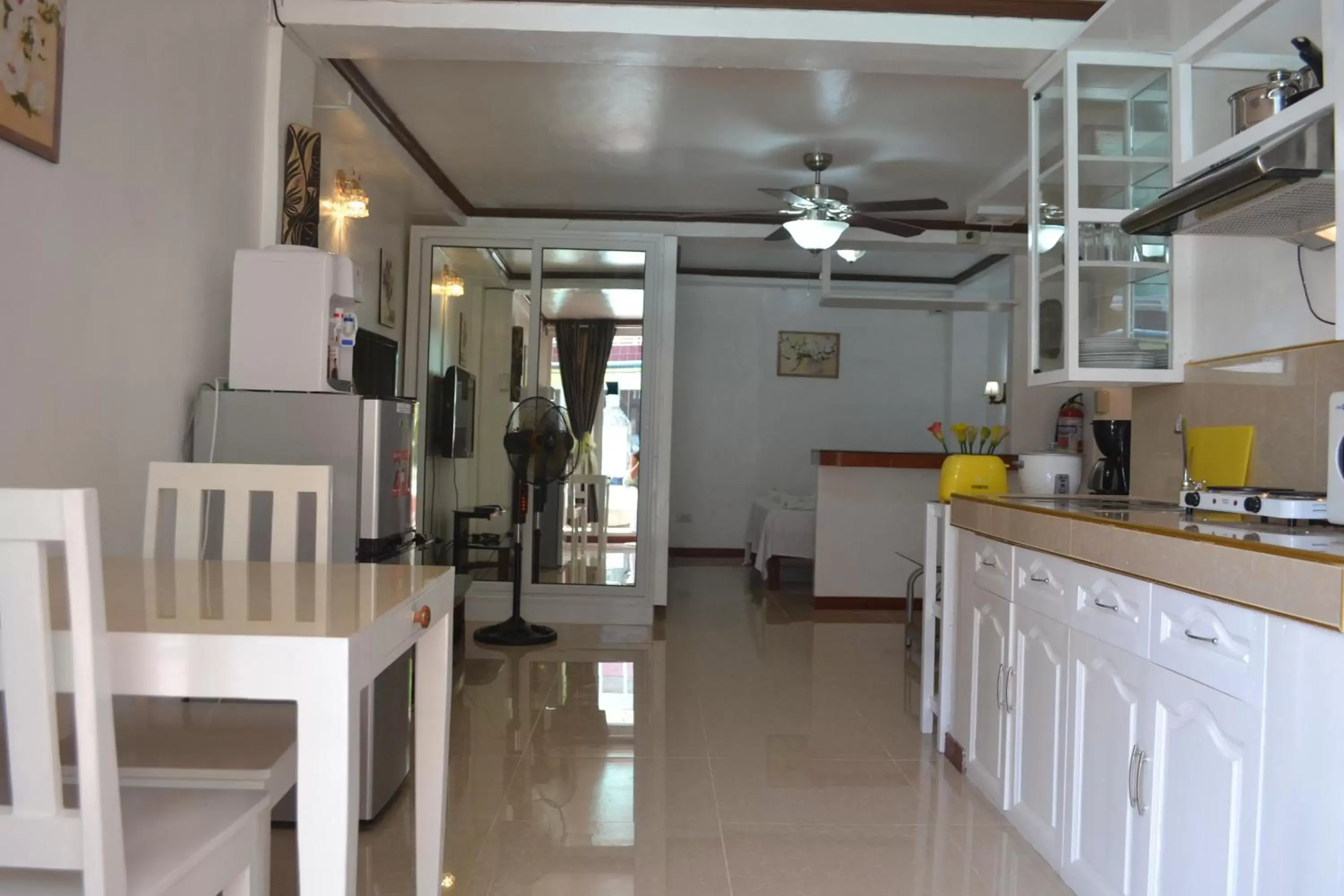 Kitchen/Kitchenette in Villa Prescilla