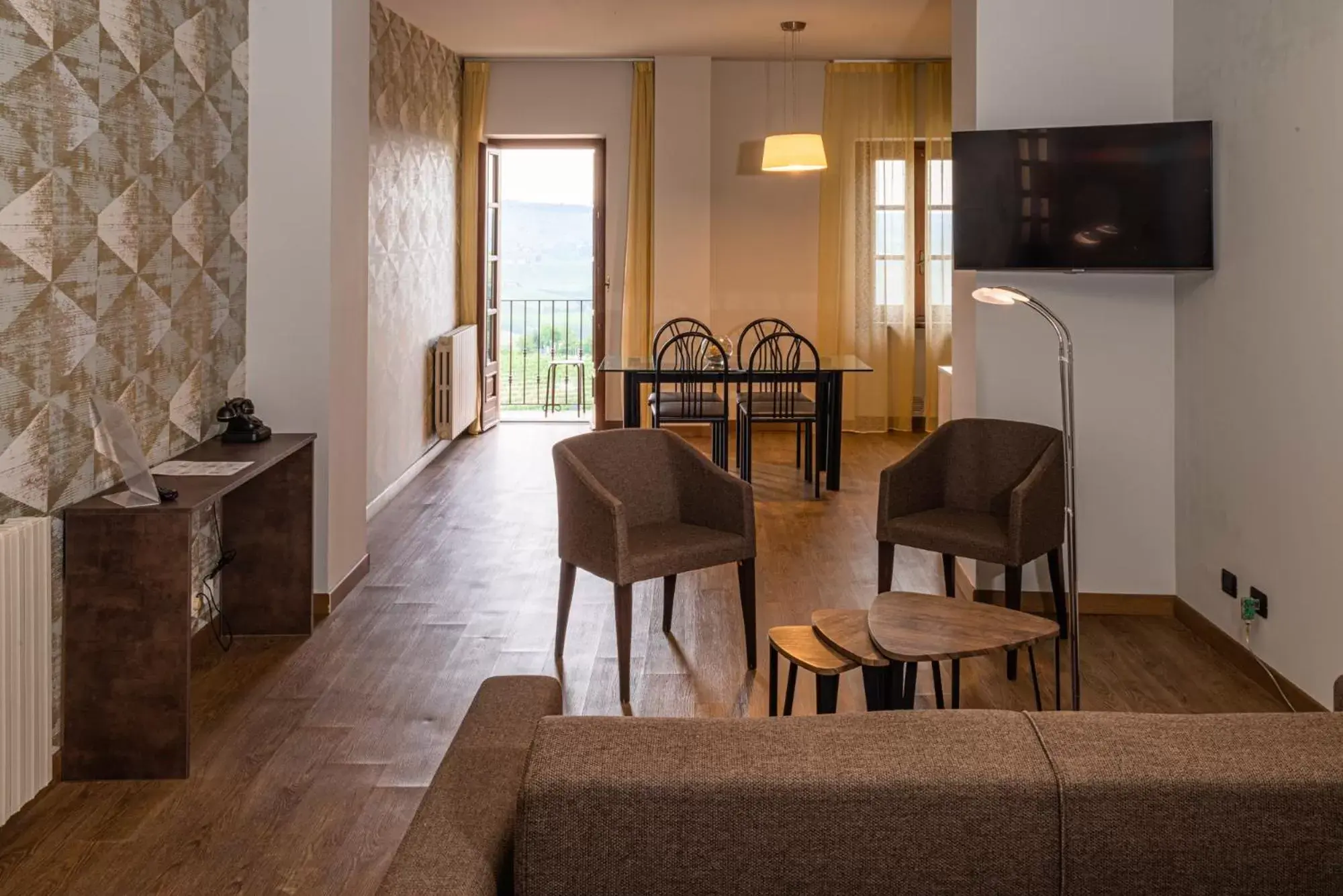 Living room, Seating Area in Le Torri - Castiglione Falletto