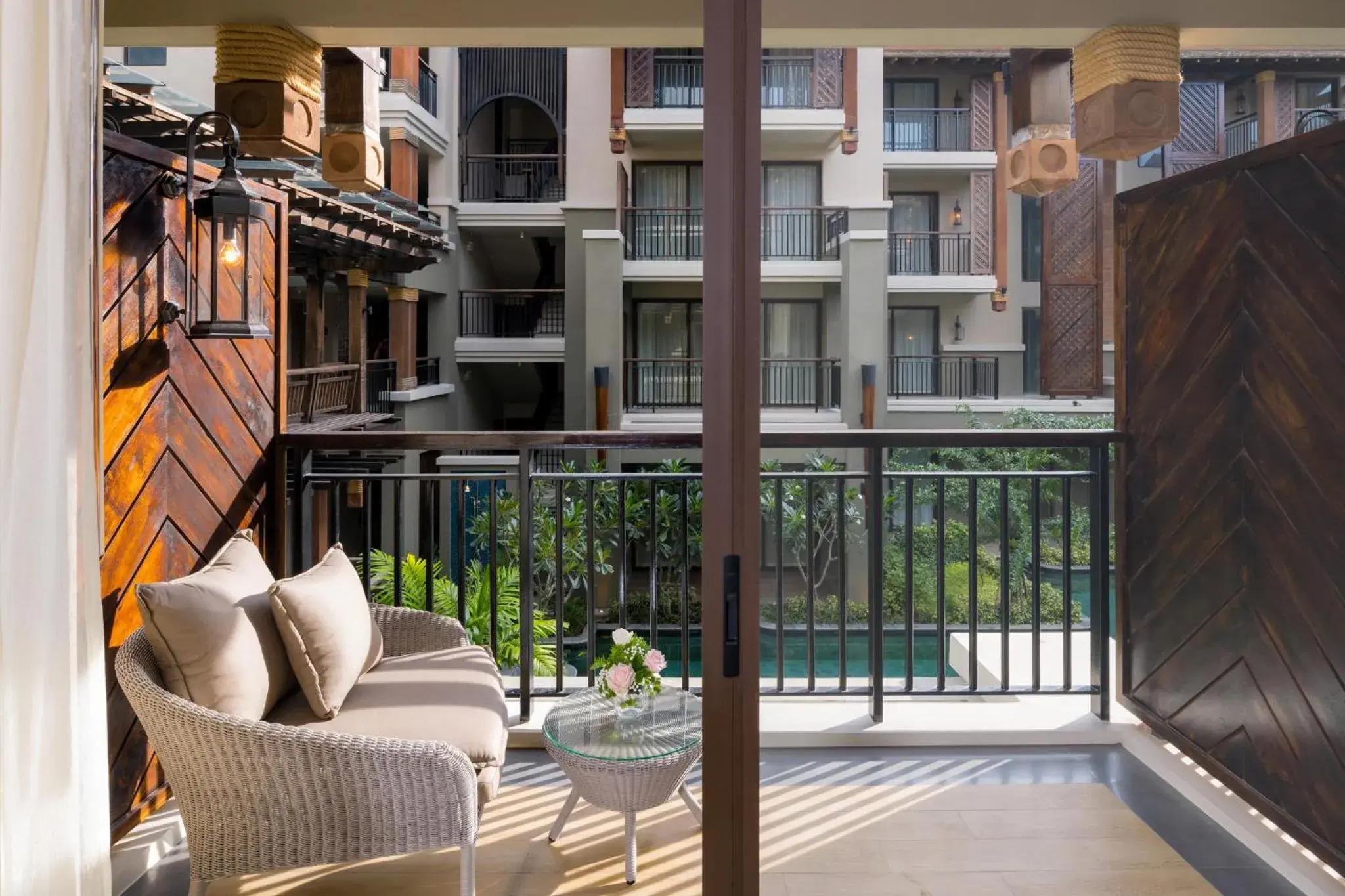 Balcony/Terrace in Mercure Samui Chaweng Tana