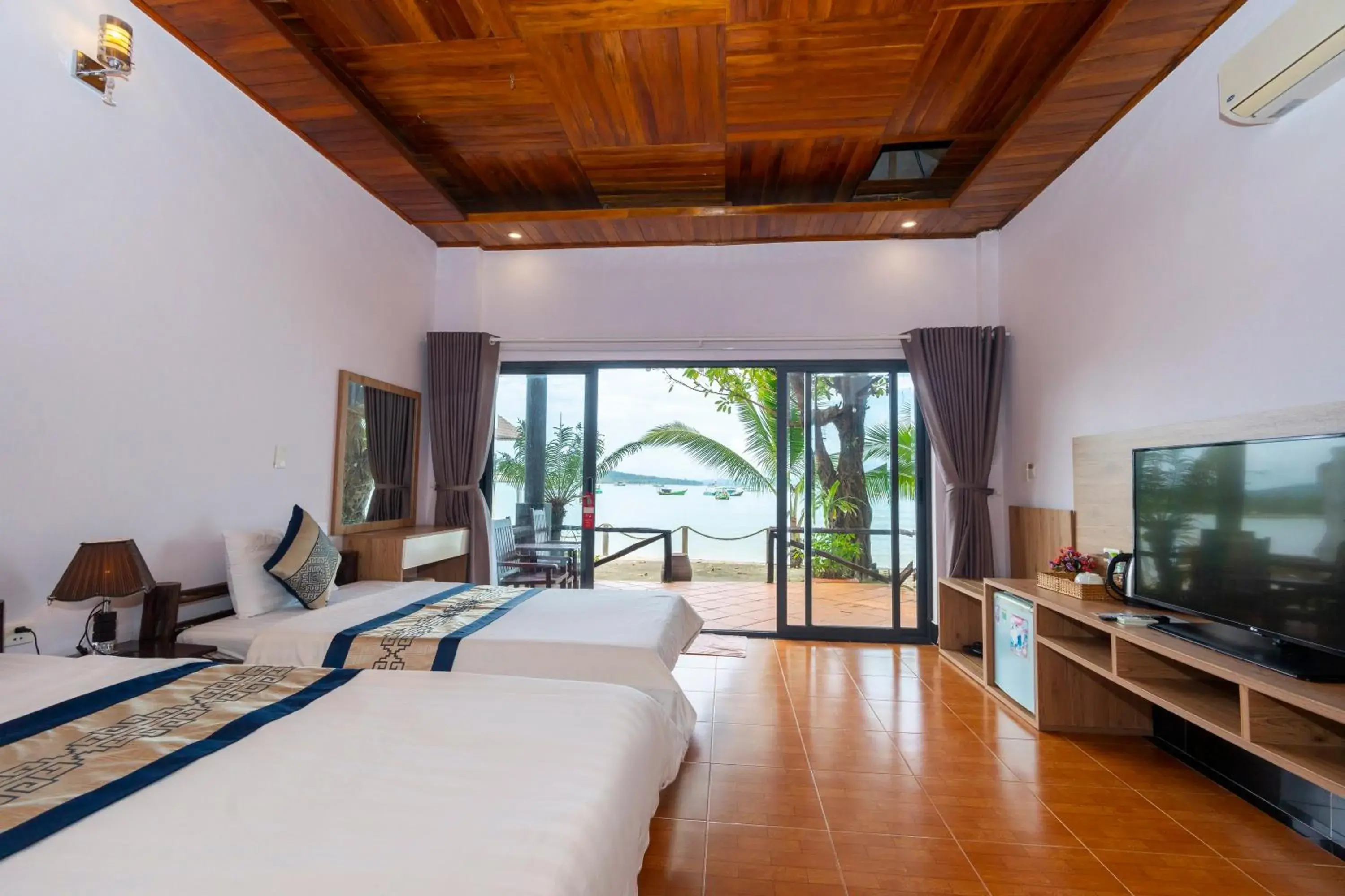Sea View Triple Bungalow in Mai Phuong Resort Phu Quoc Sea View Triple Bungalow in Mai Phuong Resort Phu Quoc