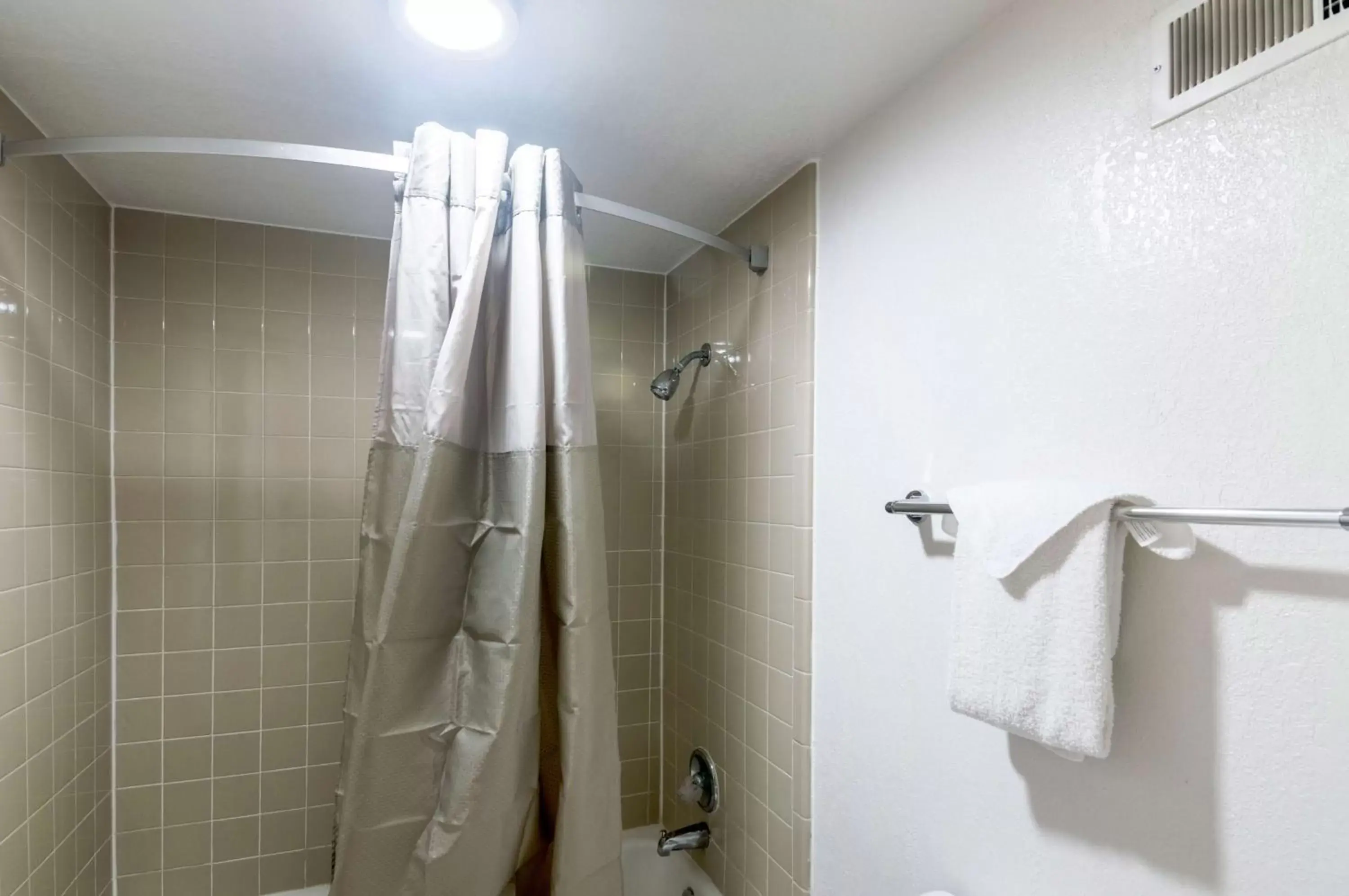 Shower, Bathroom in Motel 6-Clinton, OK