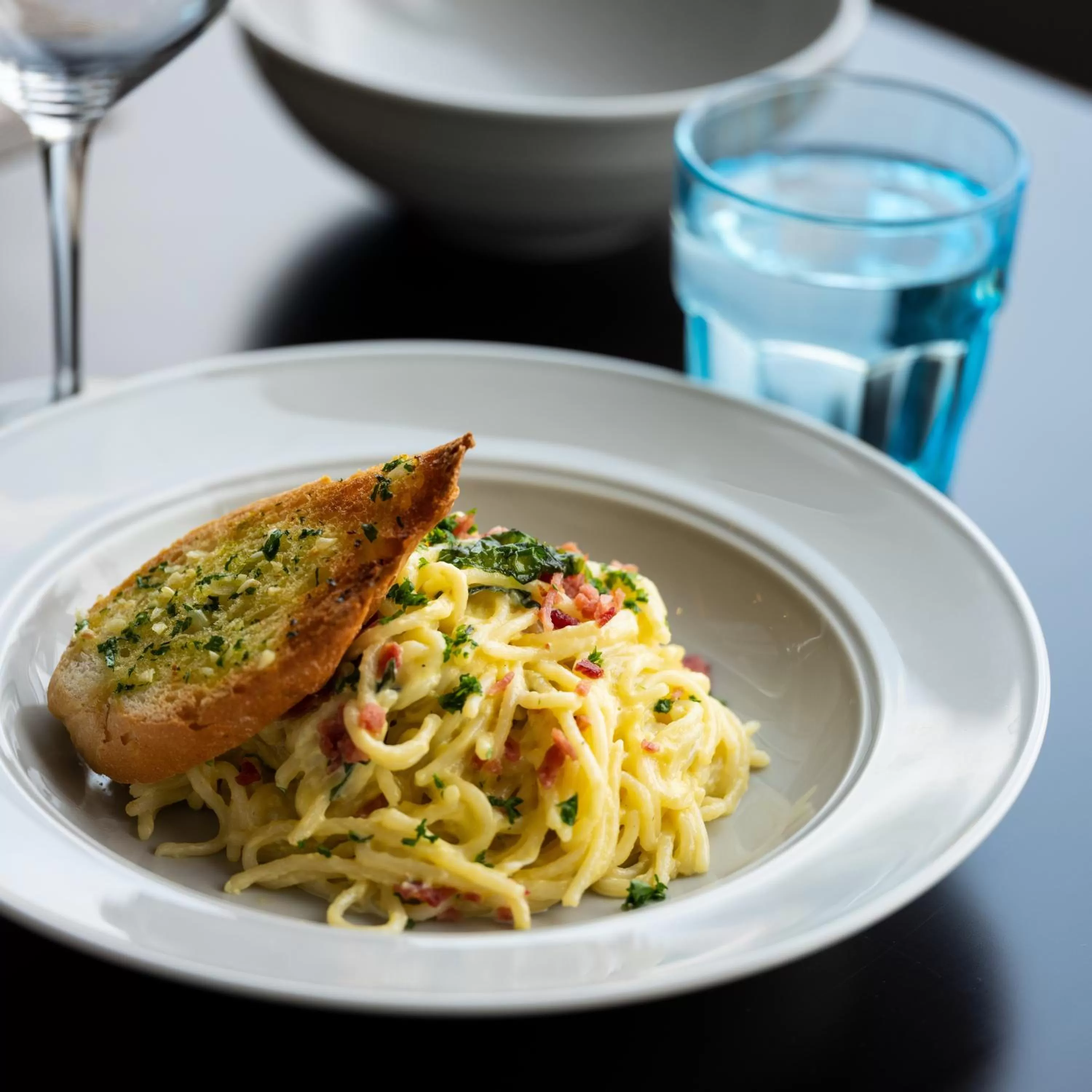 Food and drinks in Holiday Inn & Suites Jakarta Gajah Mada by IHG