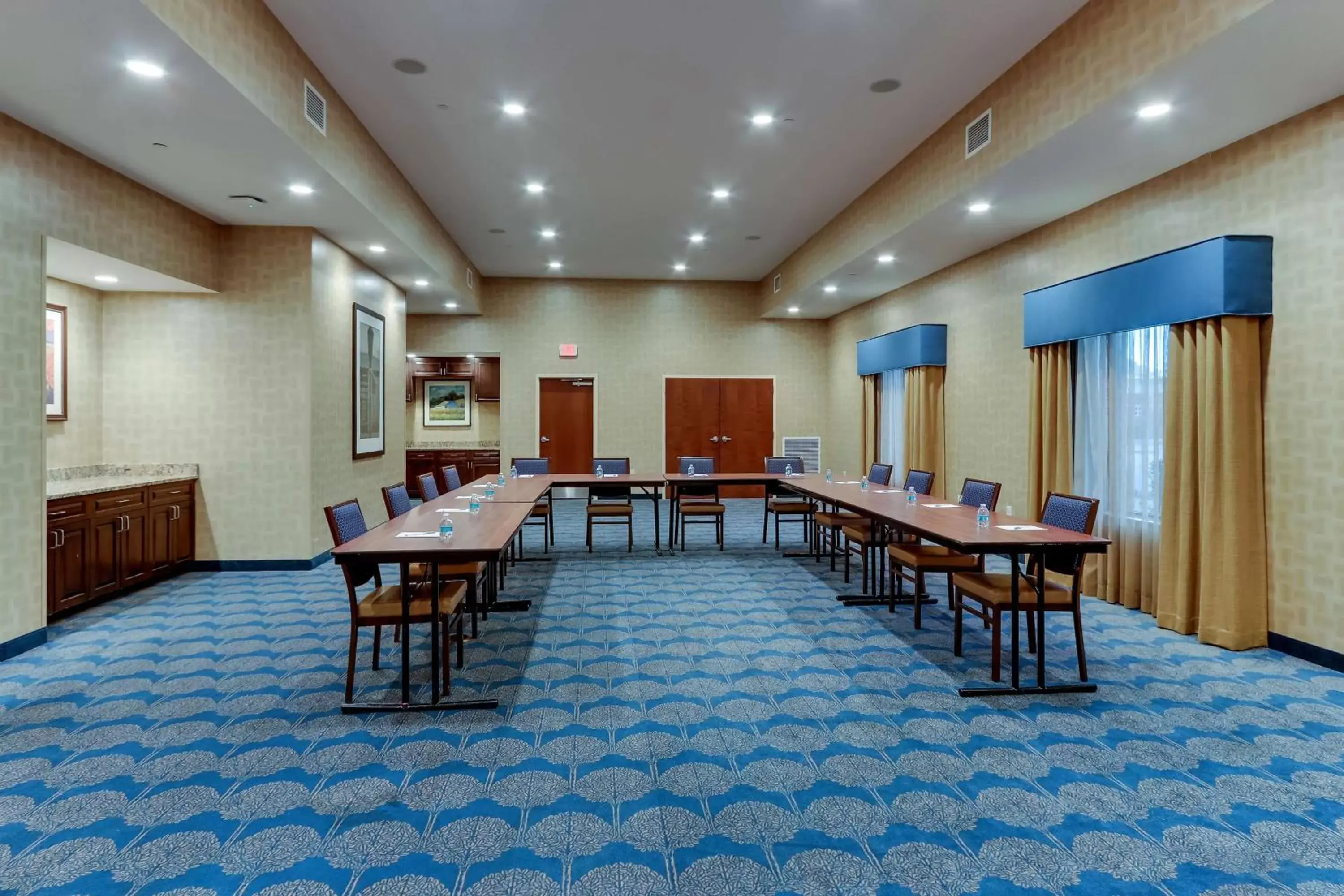 Meeting/conference room in Hampton Inn & Suites - Hartsville, SC