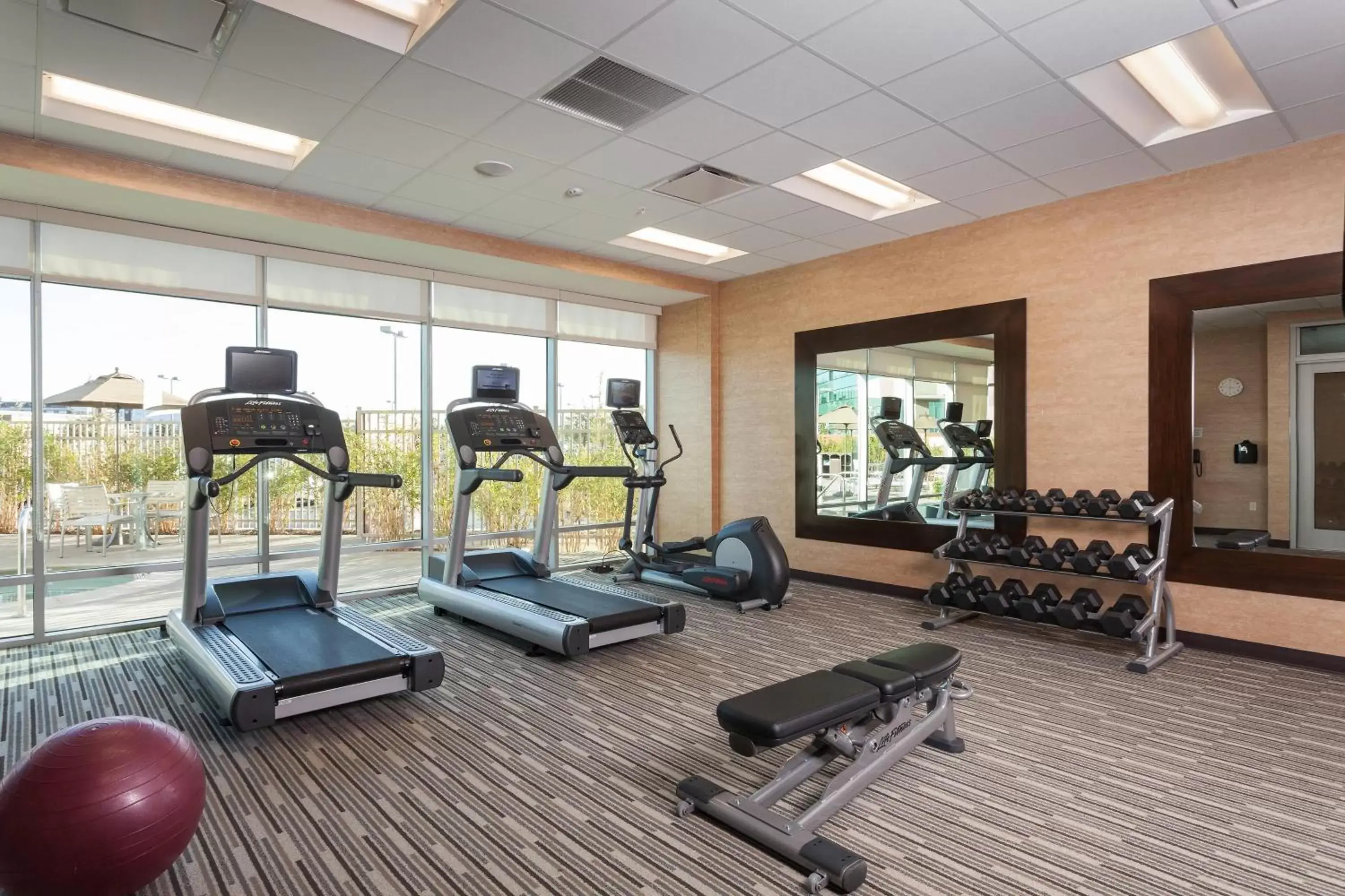 Fitness centre/facilities, Fitness Center/Facilities in Courtyard by Marriott San Jose North/ Silicon Valley
