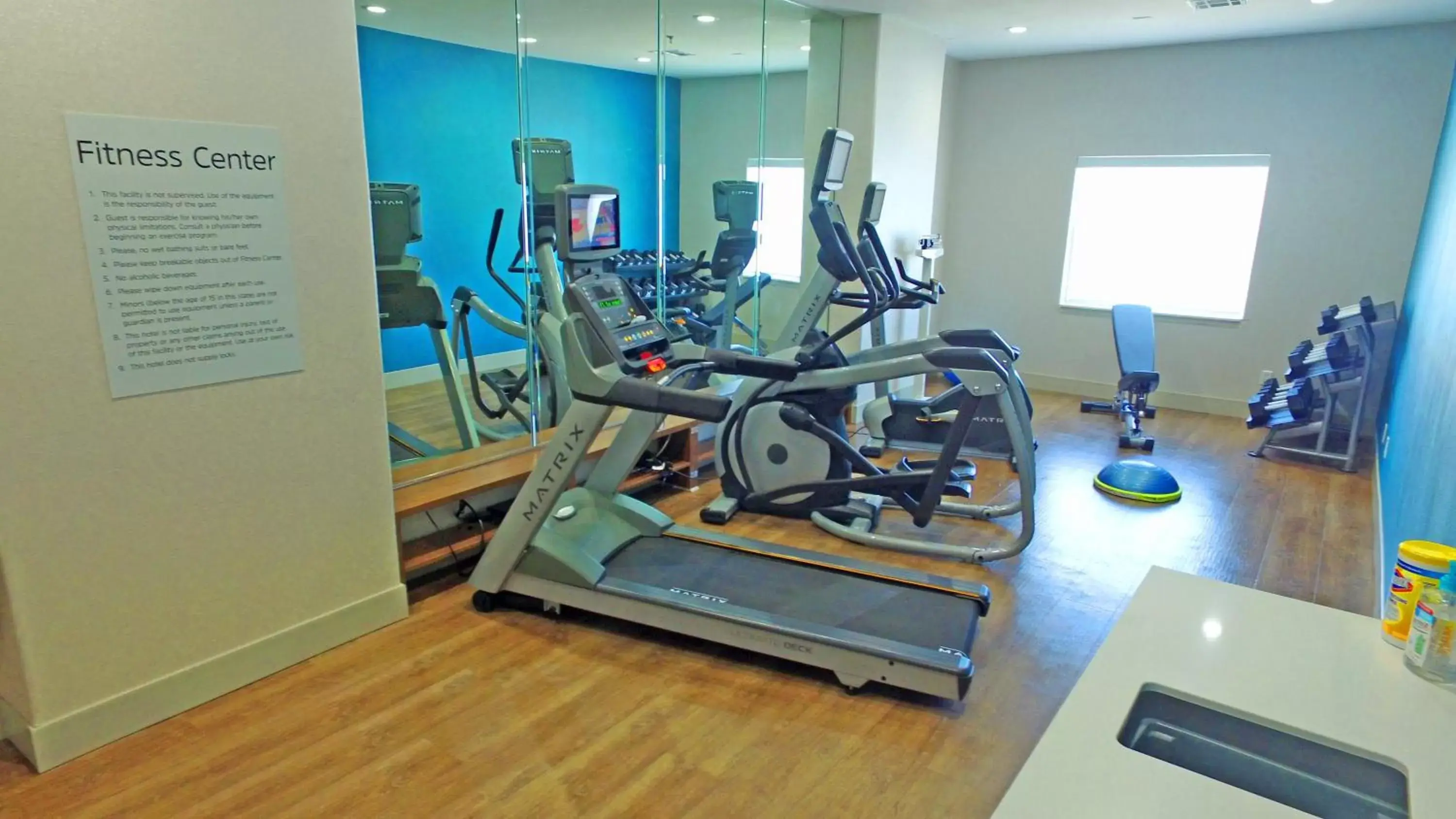 Spa and wellness centre/facilities, Fitness Center/Facilities in Holiday Inn Express Hotel and Suites South Padre Island, an IHG Hotel