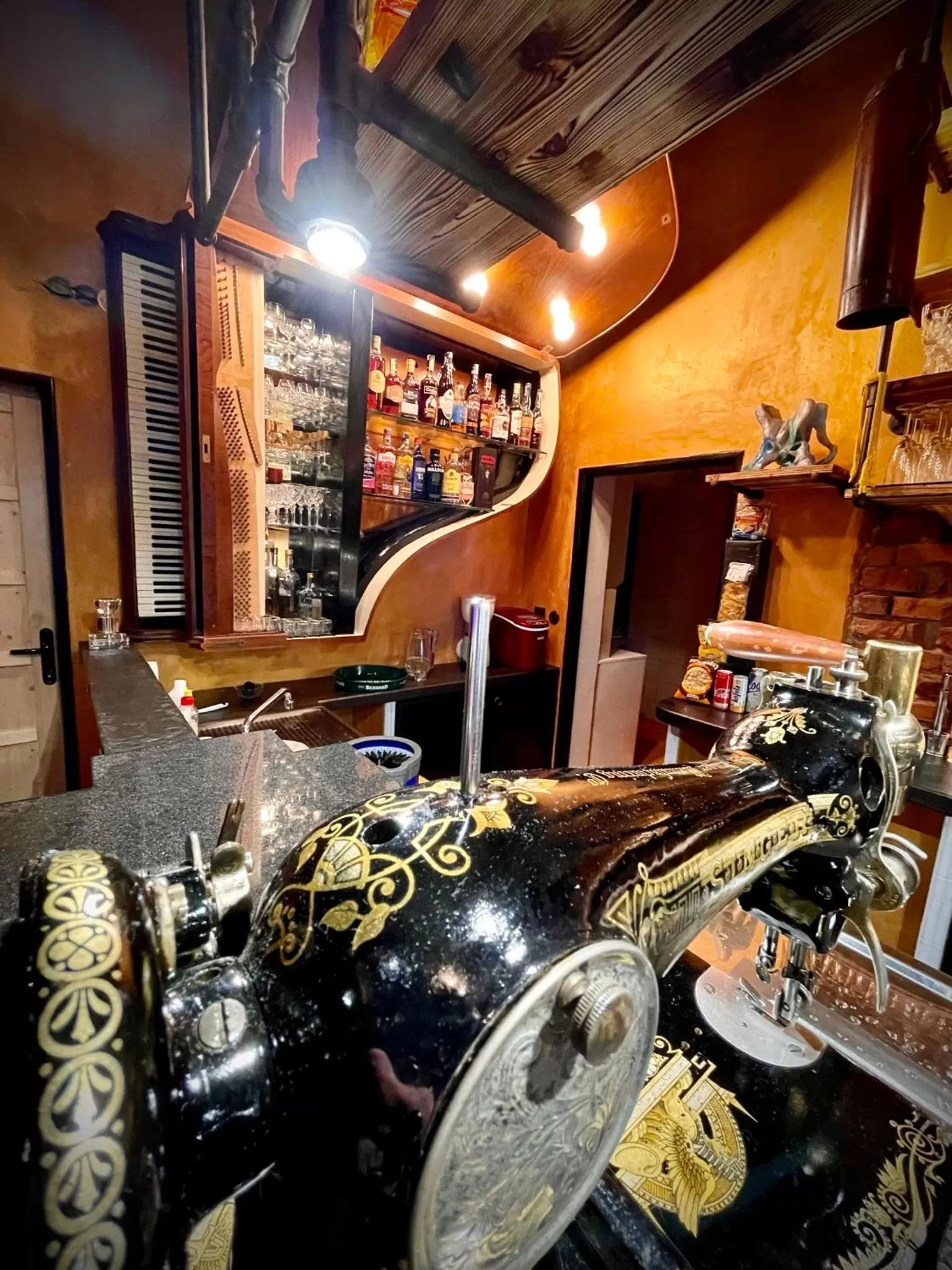 HARABURDI® Recyclart Hotel