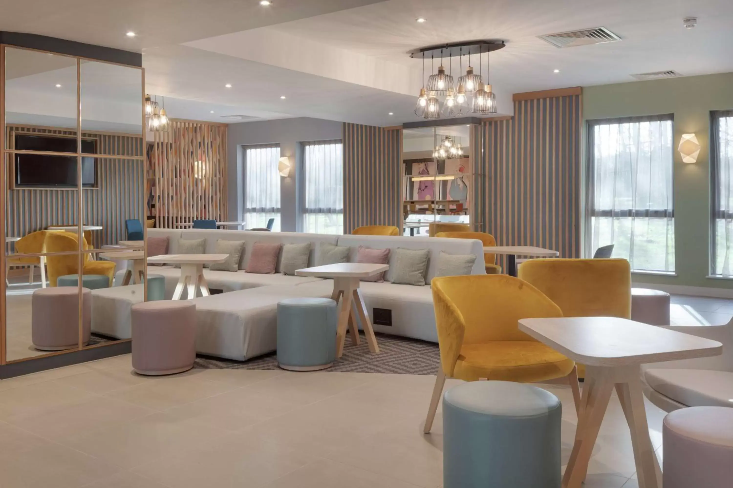 Lobby or reception in Hampton by Hilton Corby Lobby or reception in Hampton by Hilton Corby