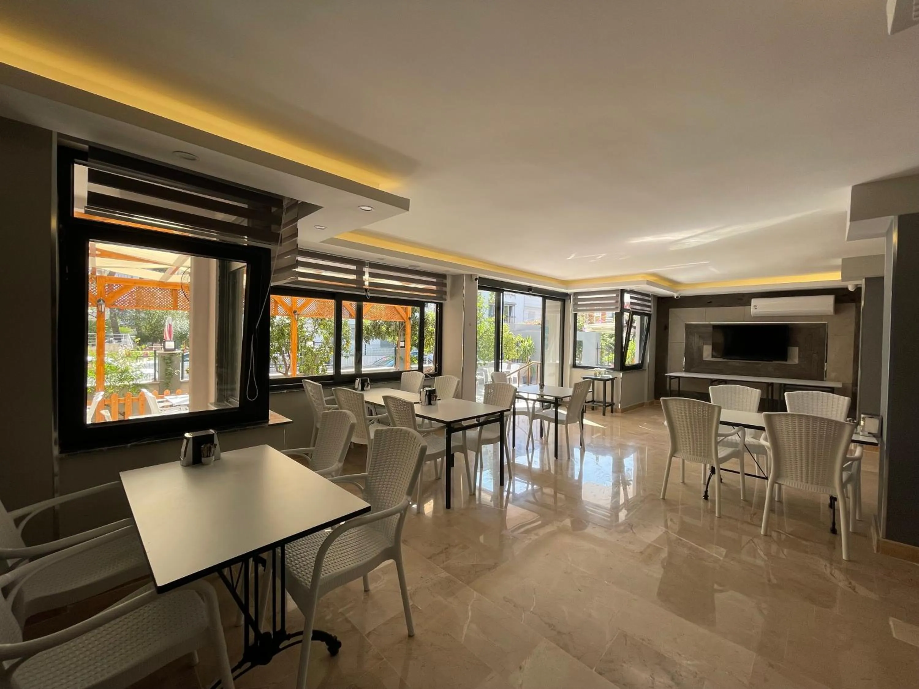 Seating area in OPERA Hotel Antalya