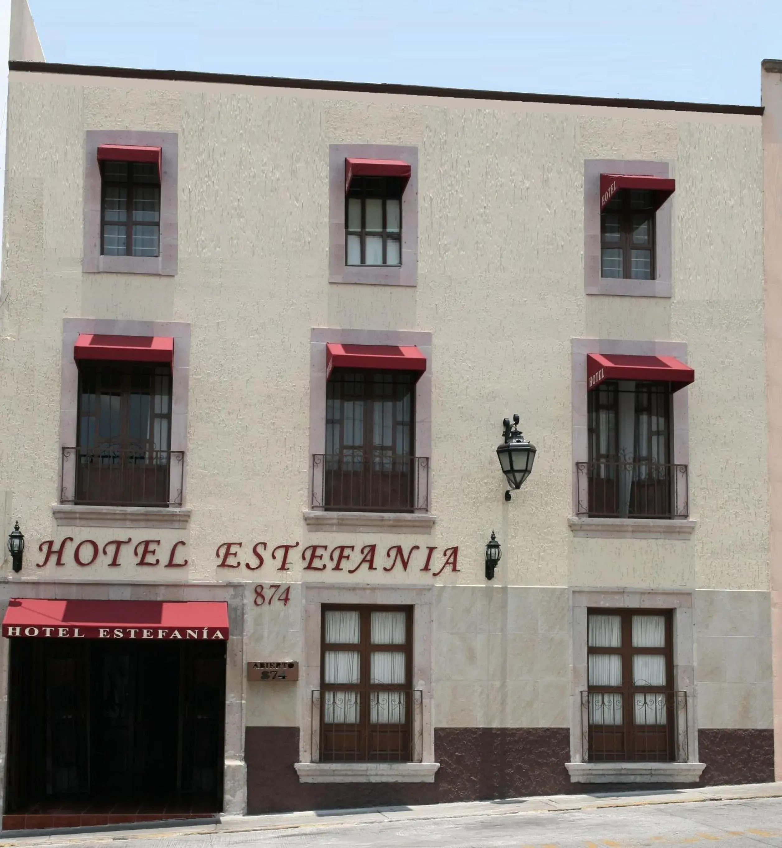 Facade/entrance in Hotel Estefania