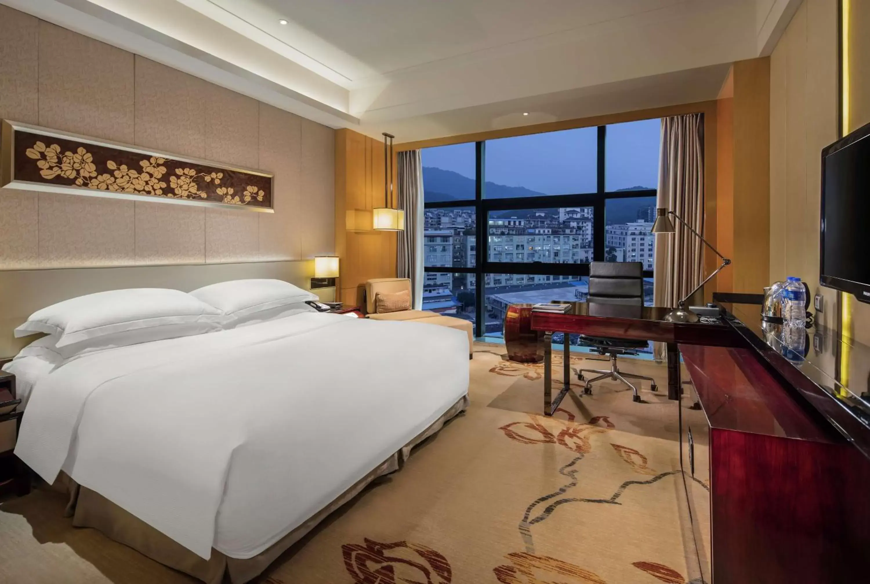 Bedroom in Hilton Guangzhou Baiyun - Canton Fair Free Shuttle Bus