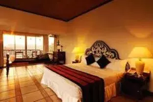 Deluxe Room in Thilanka Hotel