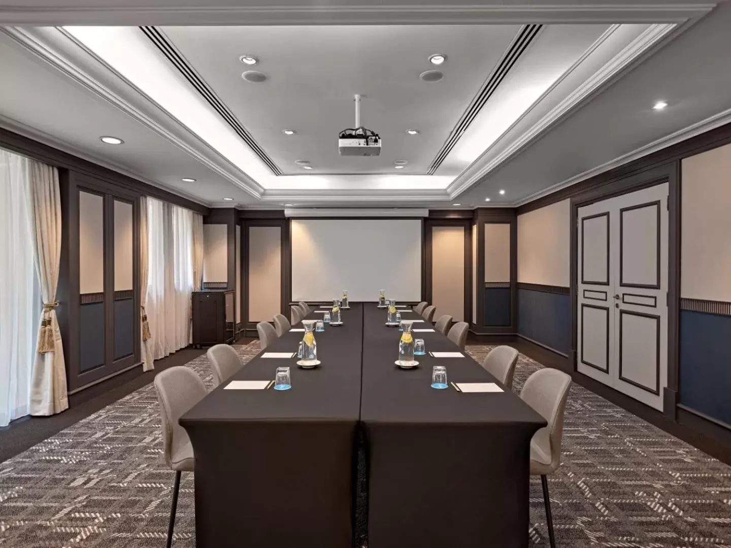 Meeting/conference room in Vibe Hotel Singapore Orchard