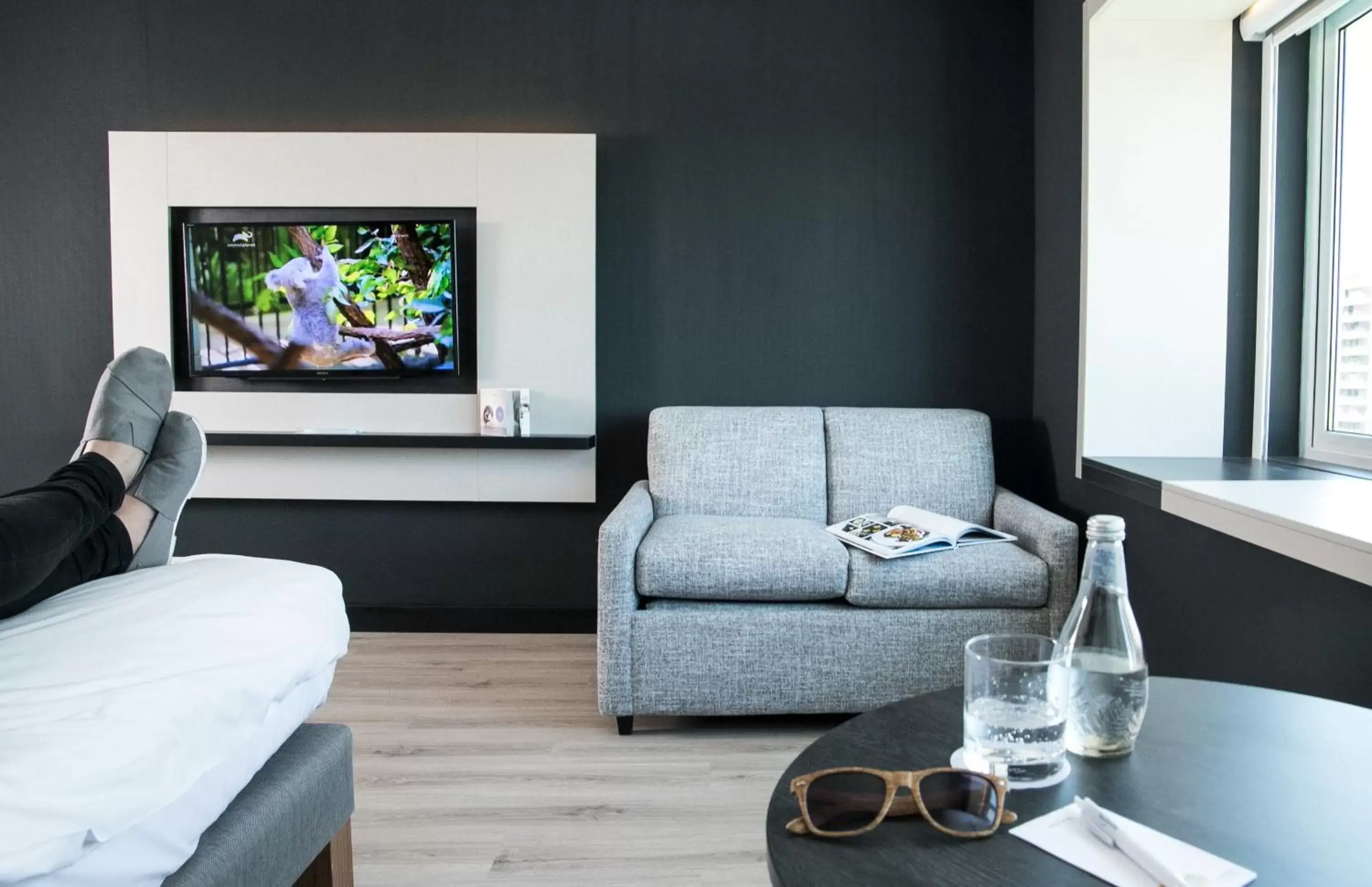 TV and multimedia, Seating Area in Novotel Santiago Vitacura