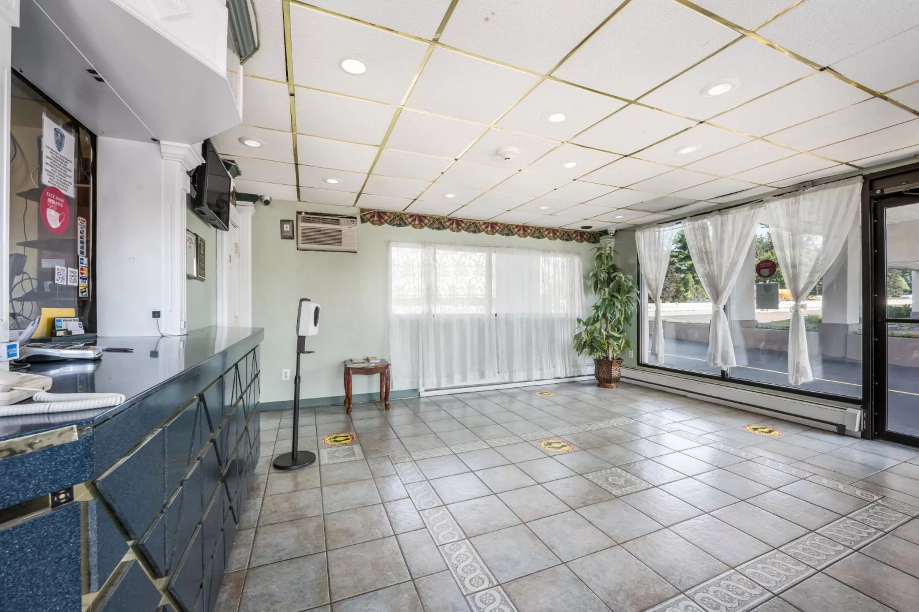 Lobby or reception in Knights Inn Trevose