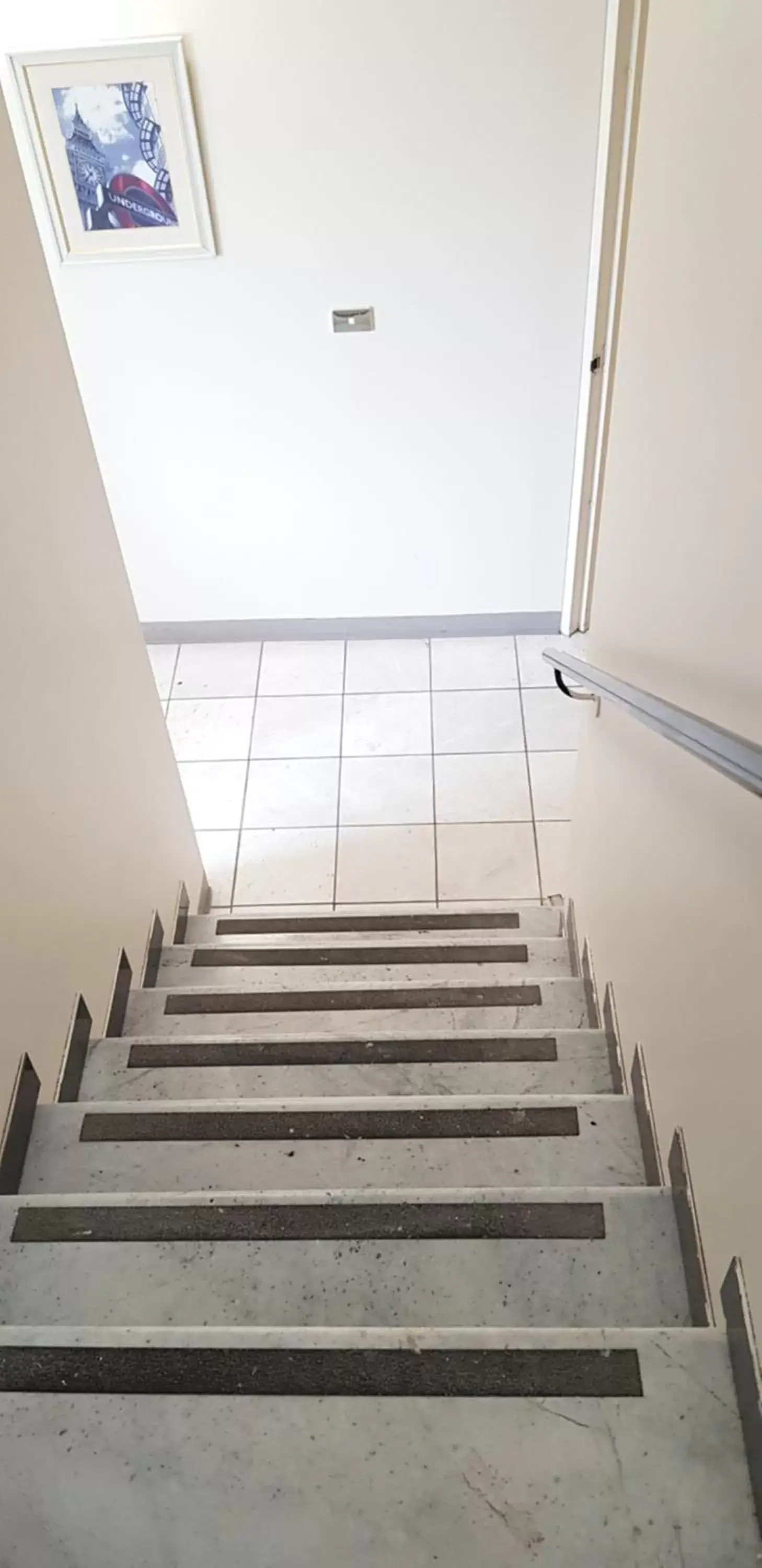 Facade/entrance in Harringtons102 Facade/entrance in Harringtons102