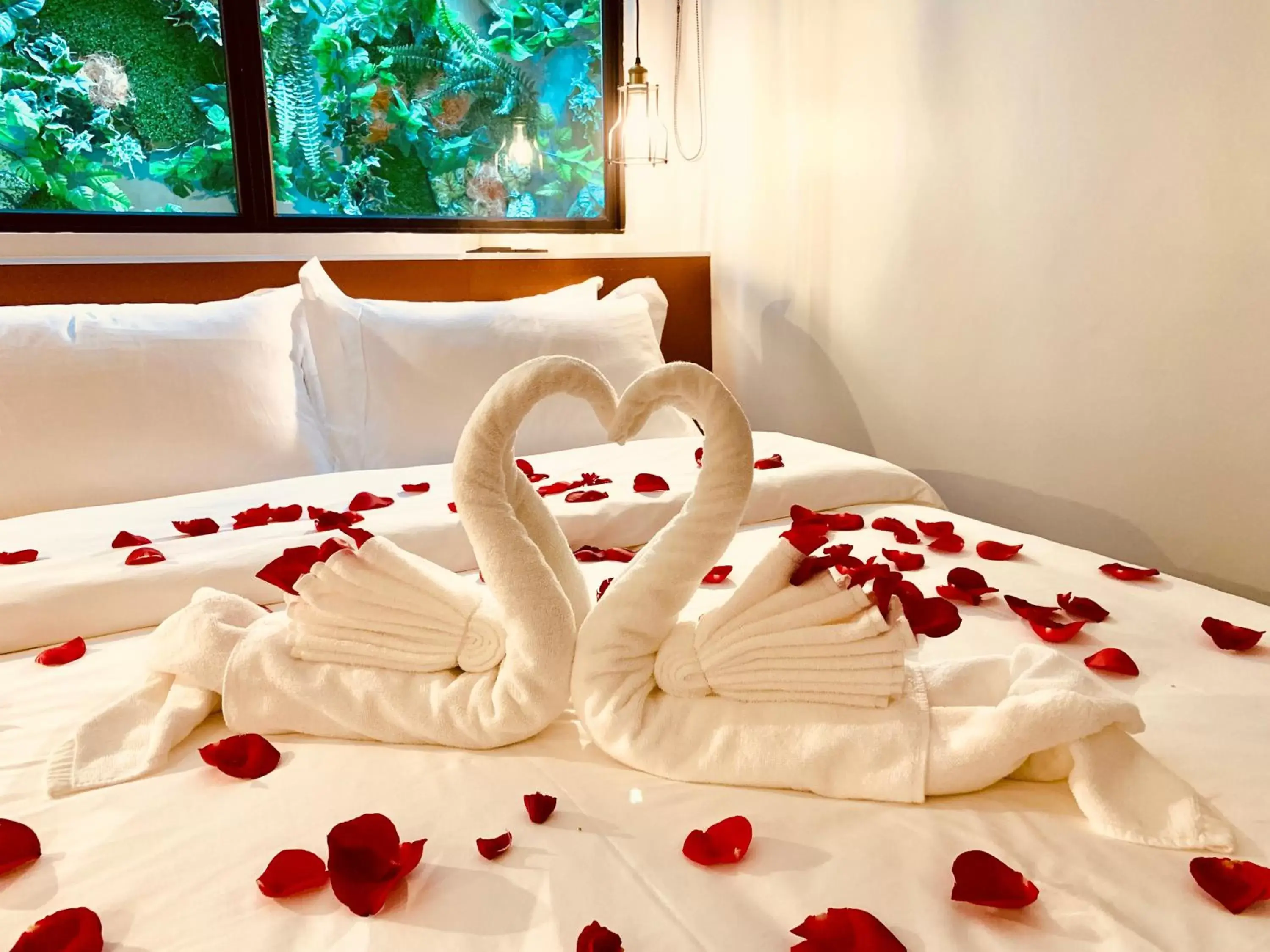 Bed in JonkeRED Heritage Hotel Bed in JonkeRED Heritage Hotel