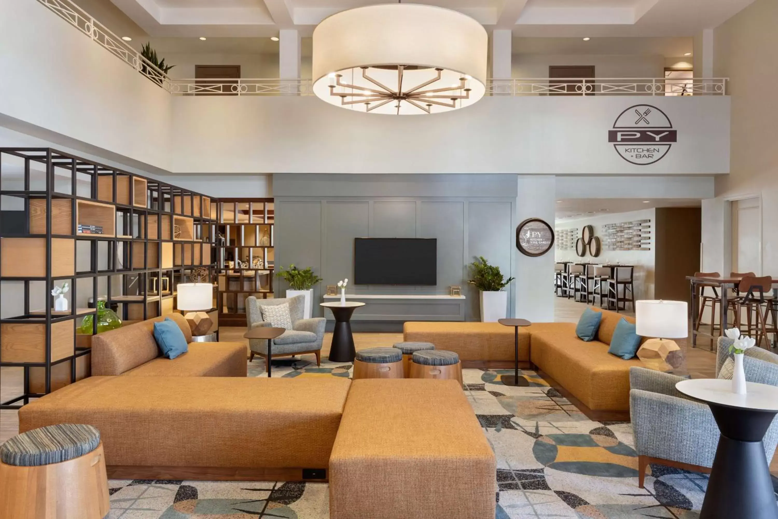 Lobby or reception, Seating Area in DoubleTree by Hilton Campbell - Pruneyard Plaza