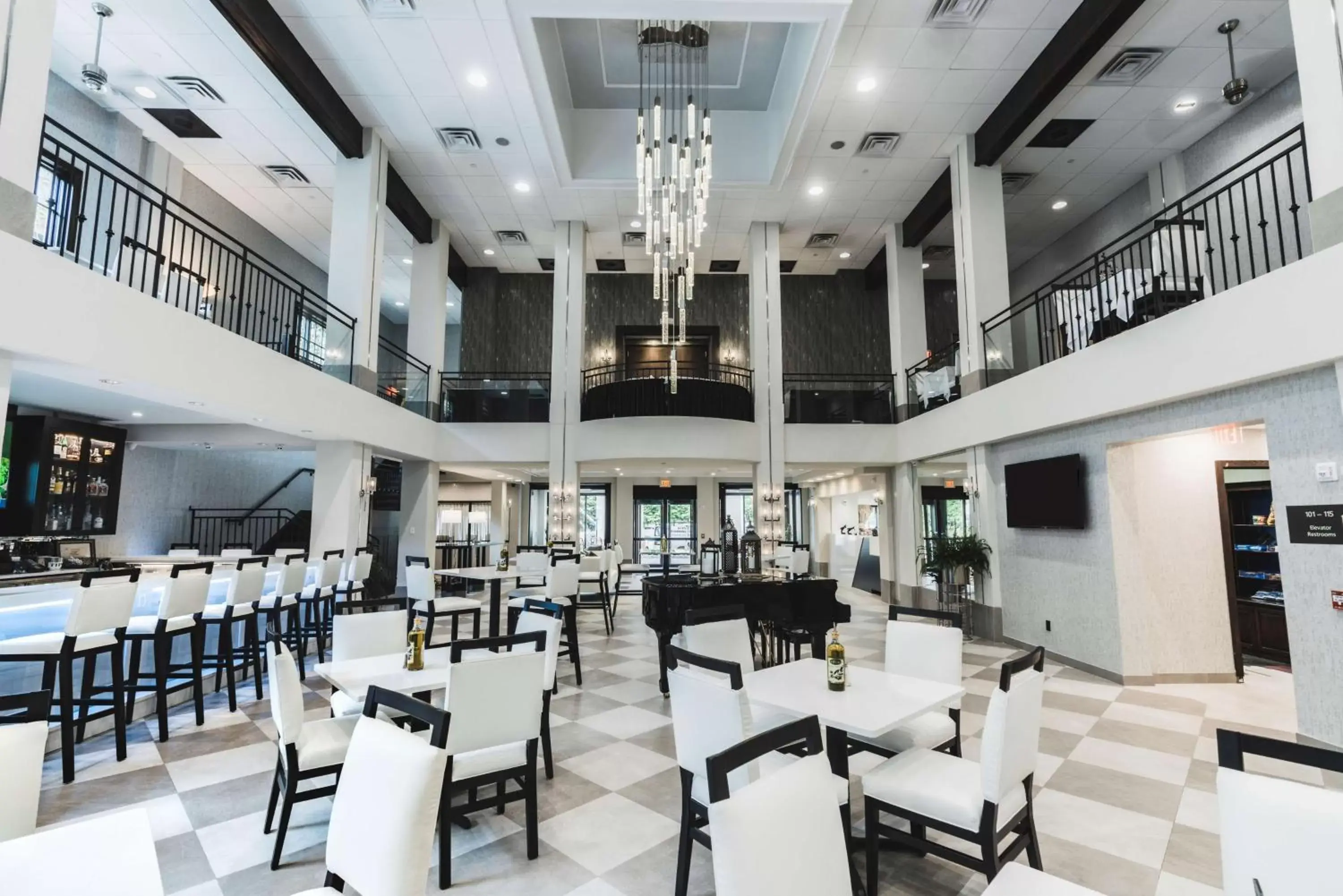 Lobby or reception, Restaurant/Places to Eat in Hampton Inn & Suites Fairfield