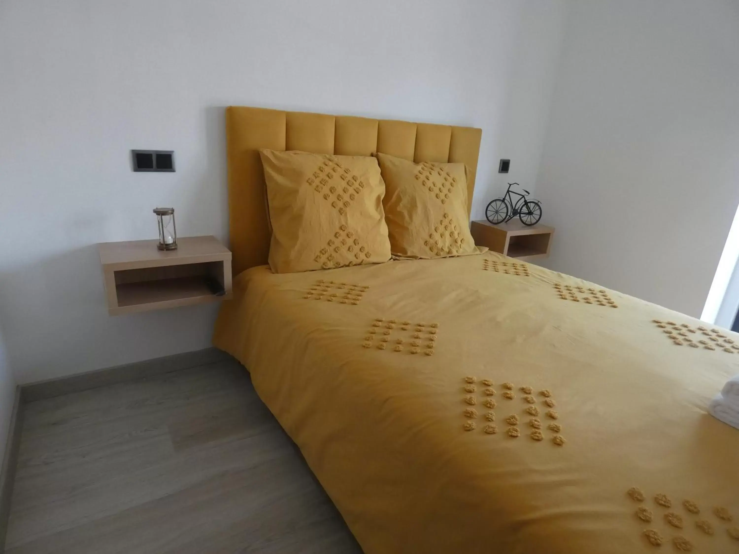 Bed in Pinhal Litoral