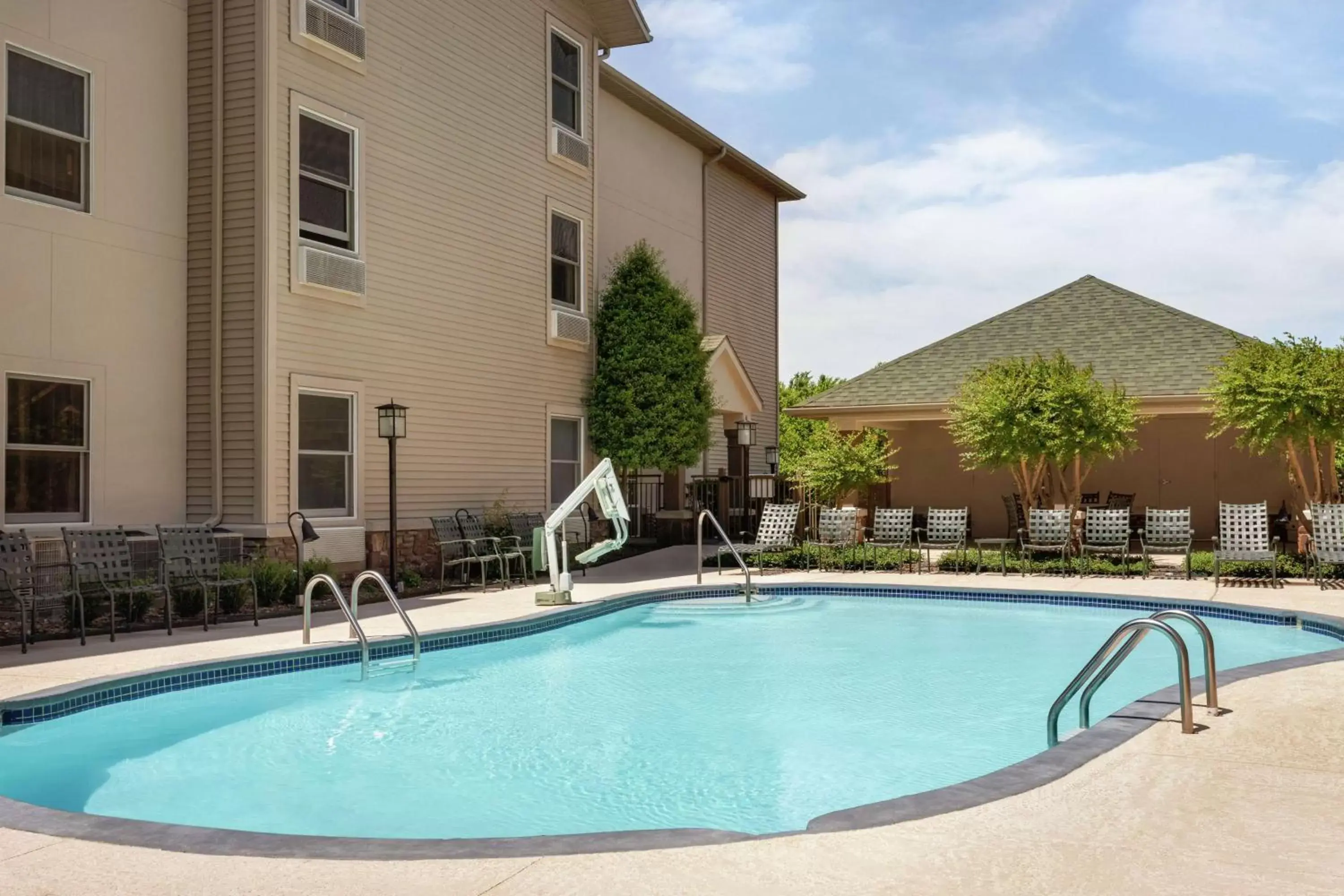Pool view in Hampton Inn and Suites Springdale Pool view in Hampton Inn and Suites Springdale