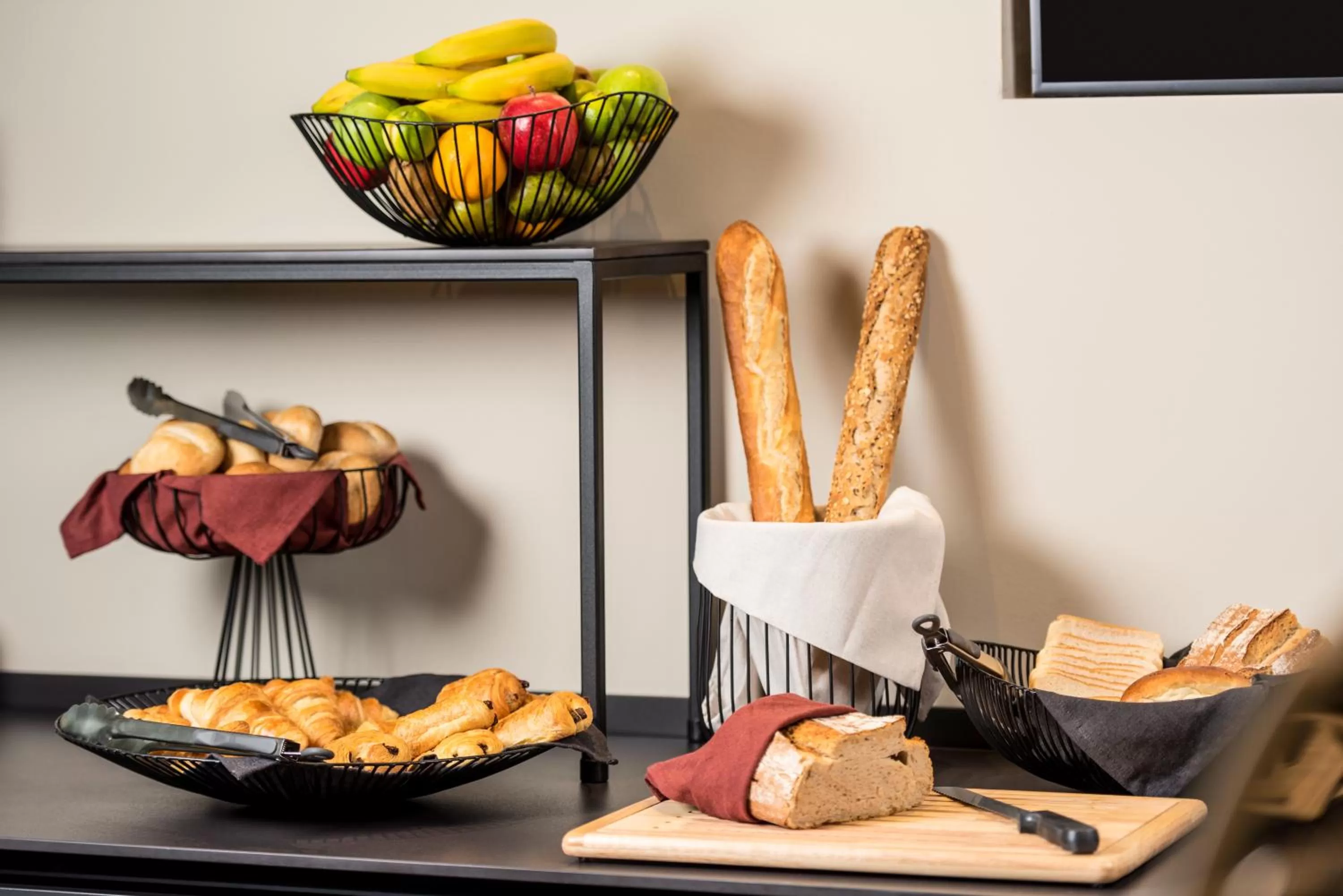 Breakfast in ibis Brussels Centre Chatelain