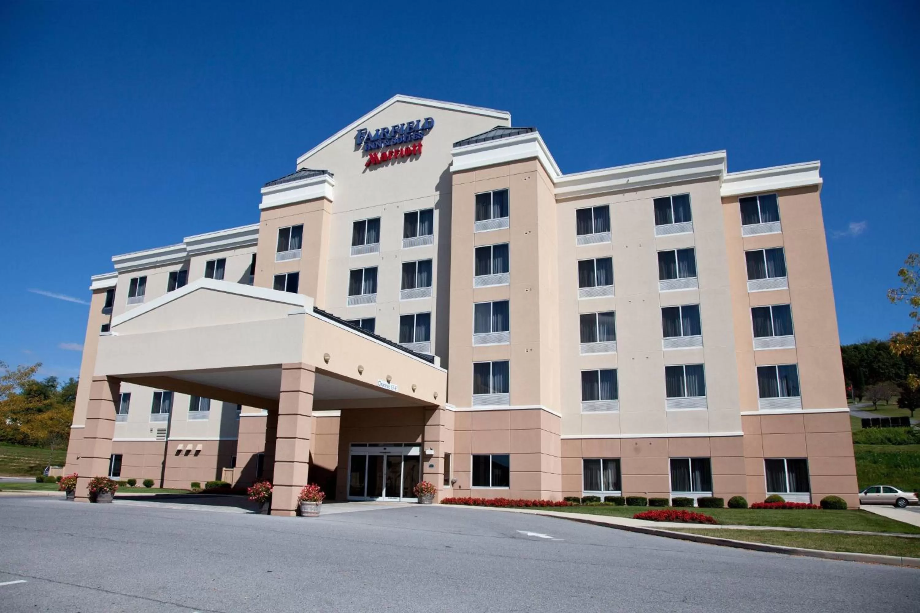 Fairfield Inn & Suites Bedford