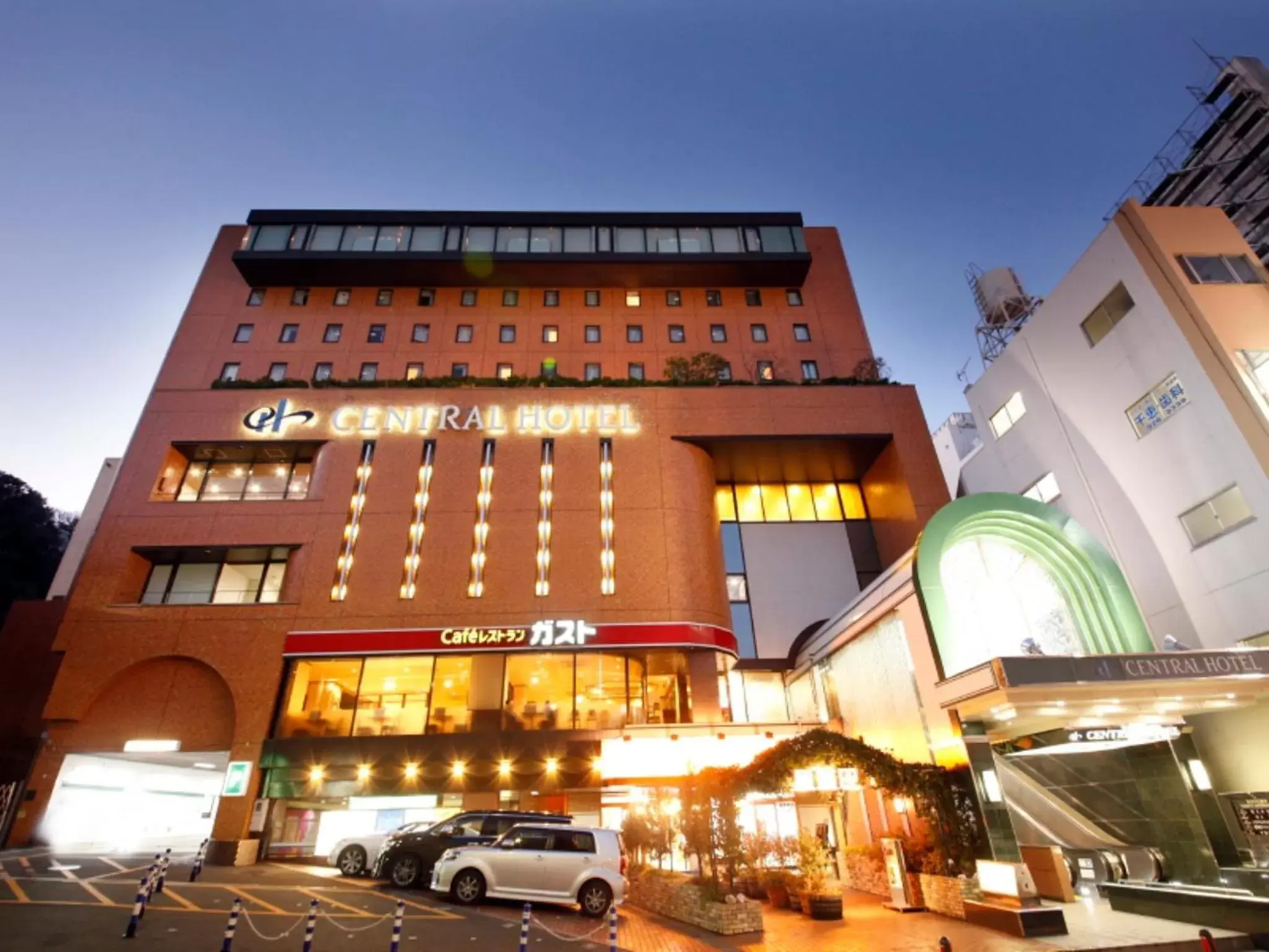 Property Building in Central Hotel Yokosuka