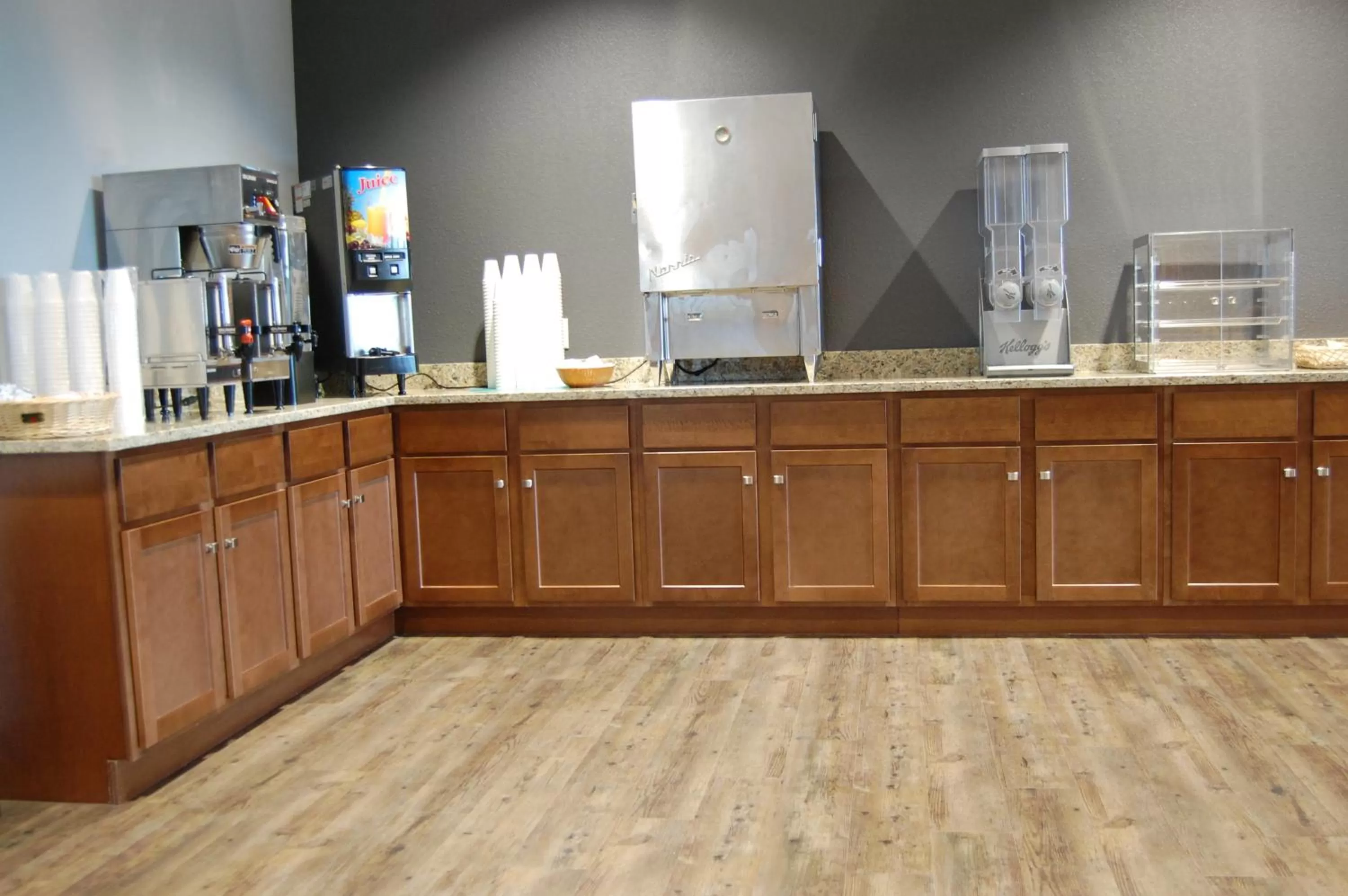 Food and drinks in Vacation Lodge