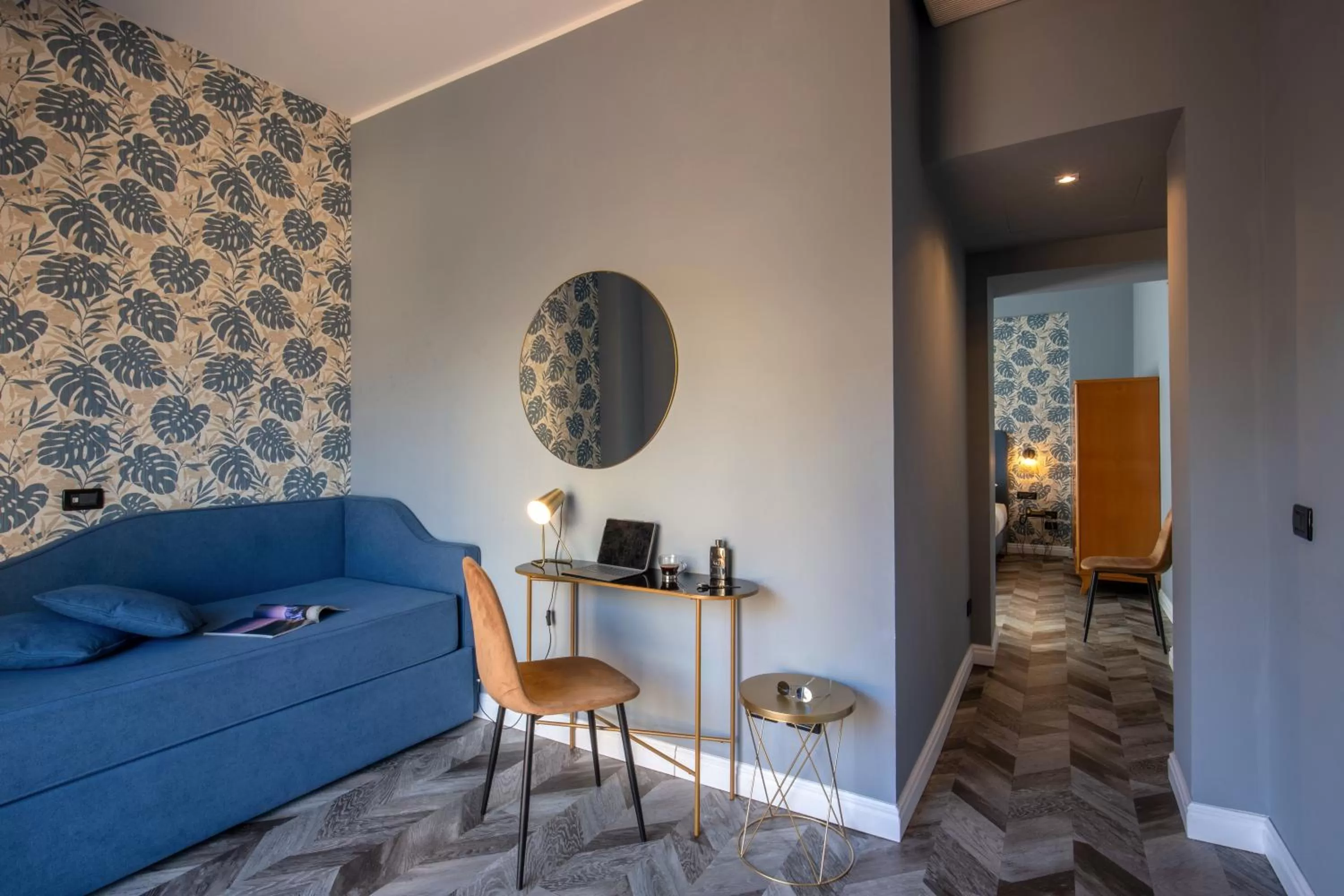 Bed in Bloom Hotel Rome